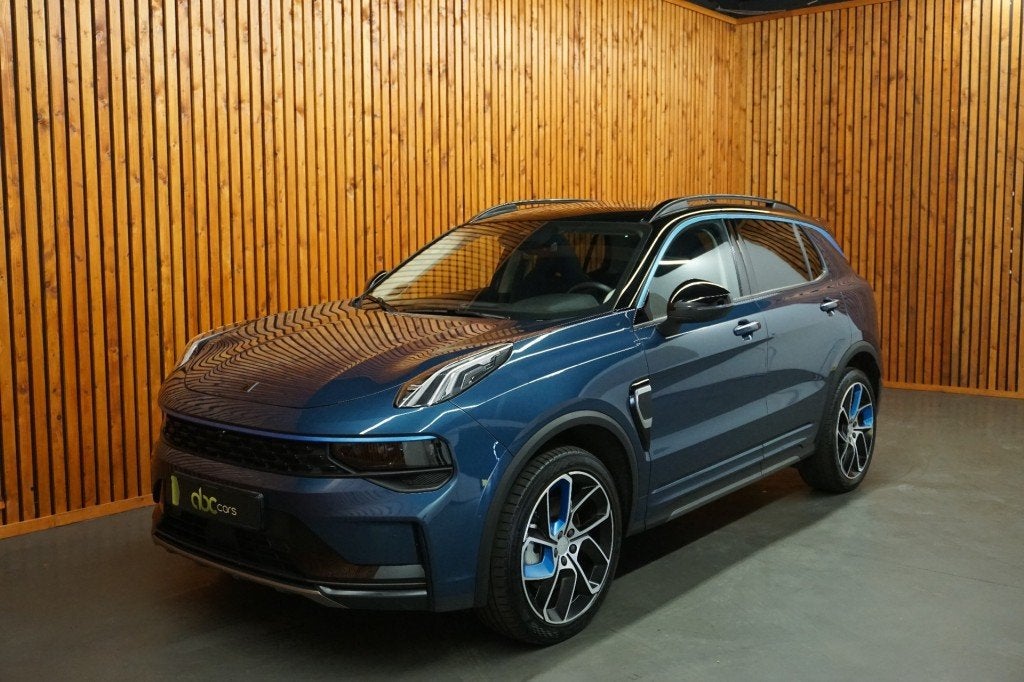 Lynk & Co 01 1.5 Plug-in Automaat Panoramadak Apple Carplay, Automaat, Huisgarantie, Met garantie (alle), Blauw