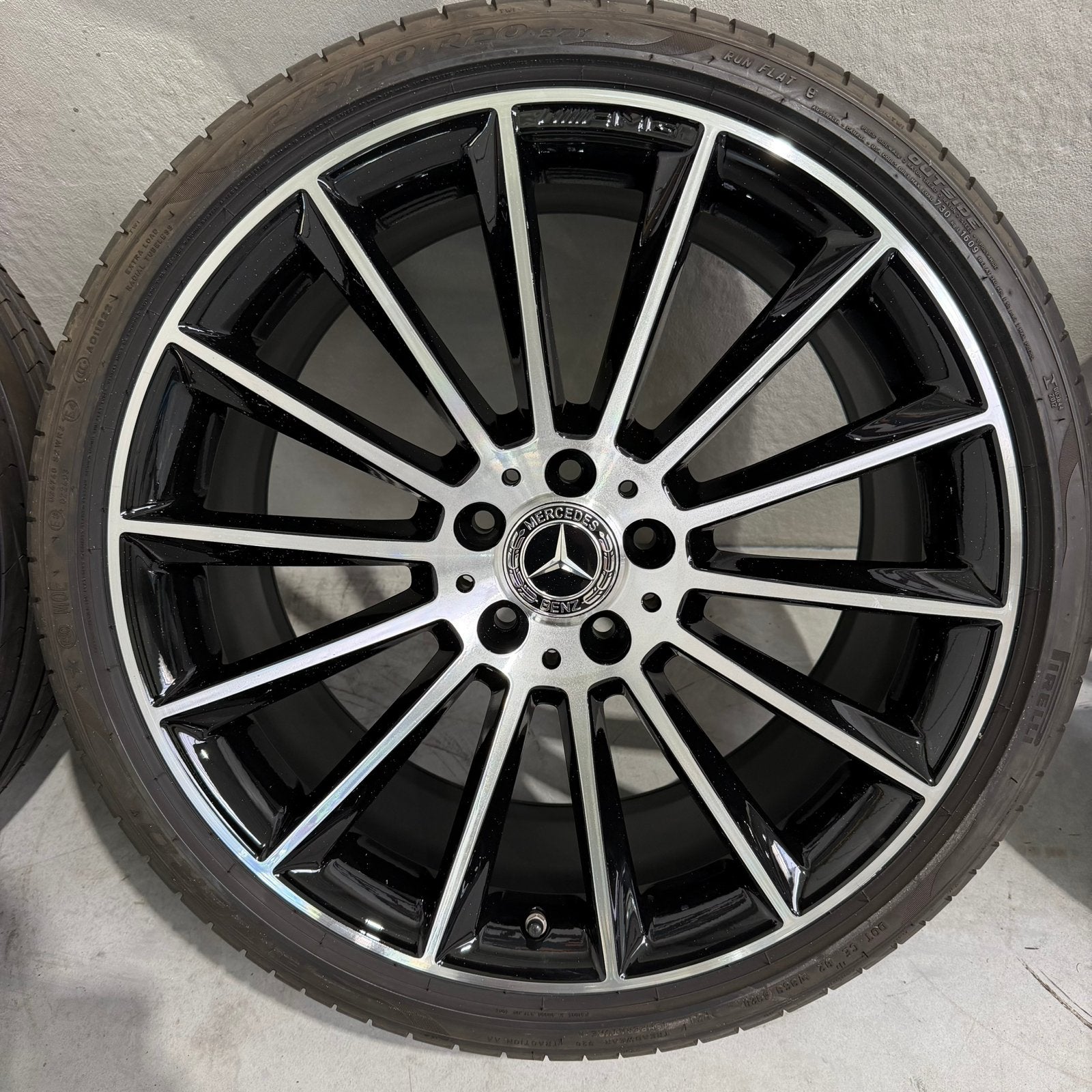 20 inch Origineel Mercedes E klasse velgen Met banden W213, Ophalen of Verzenden, Velgen, Personenwagen, 20 inch