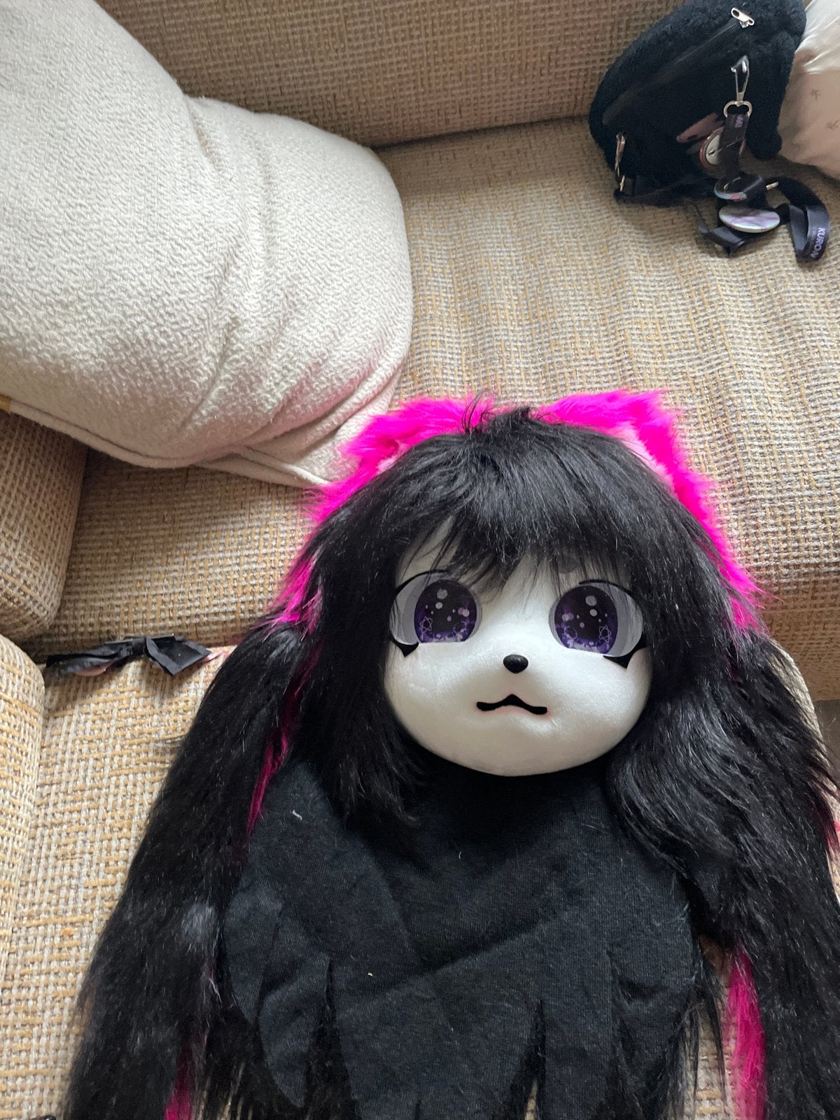Fursuit hoofd kimono zwart met roze met een vleermuis clipje, Hobby en Vrije tijd, Ophalen of Verzenden, Zo goed als nieuw, Toneelattributen of Onderdelen