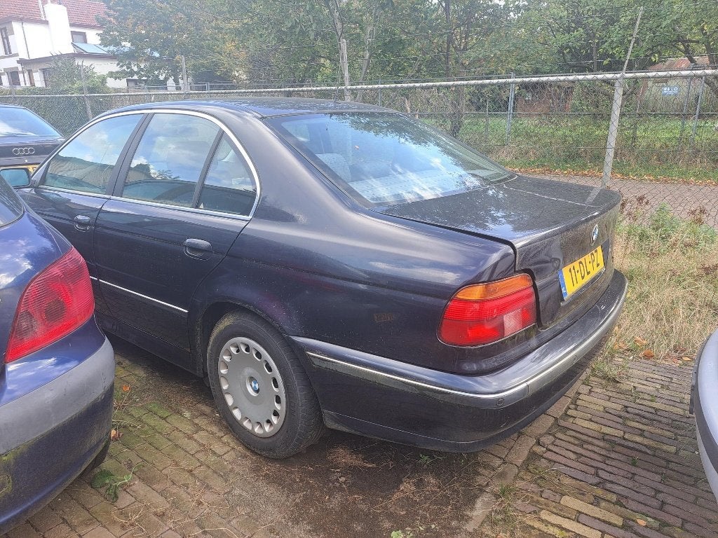 3 X BMW Export 2x 523 en 1x316, Auto's, Particulier, Sedan, 5-Serie, Te koop