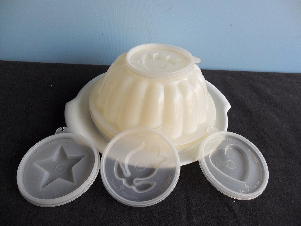 Tupperware puddingvorm, Ophalen of Verzenden, Zo goed als nieuw, Wit, Overige typen
