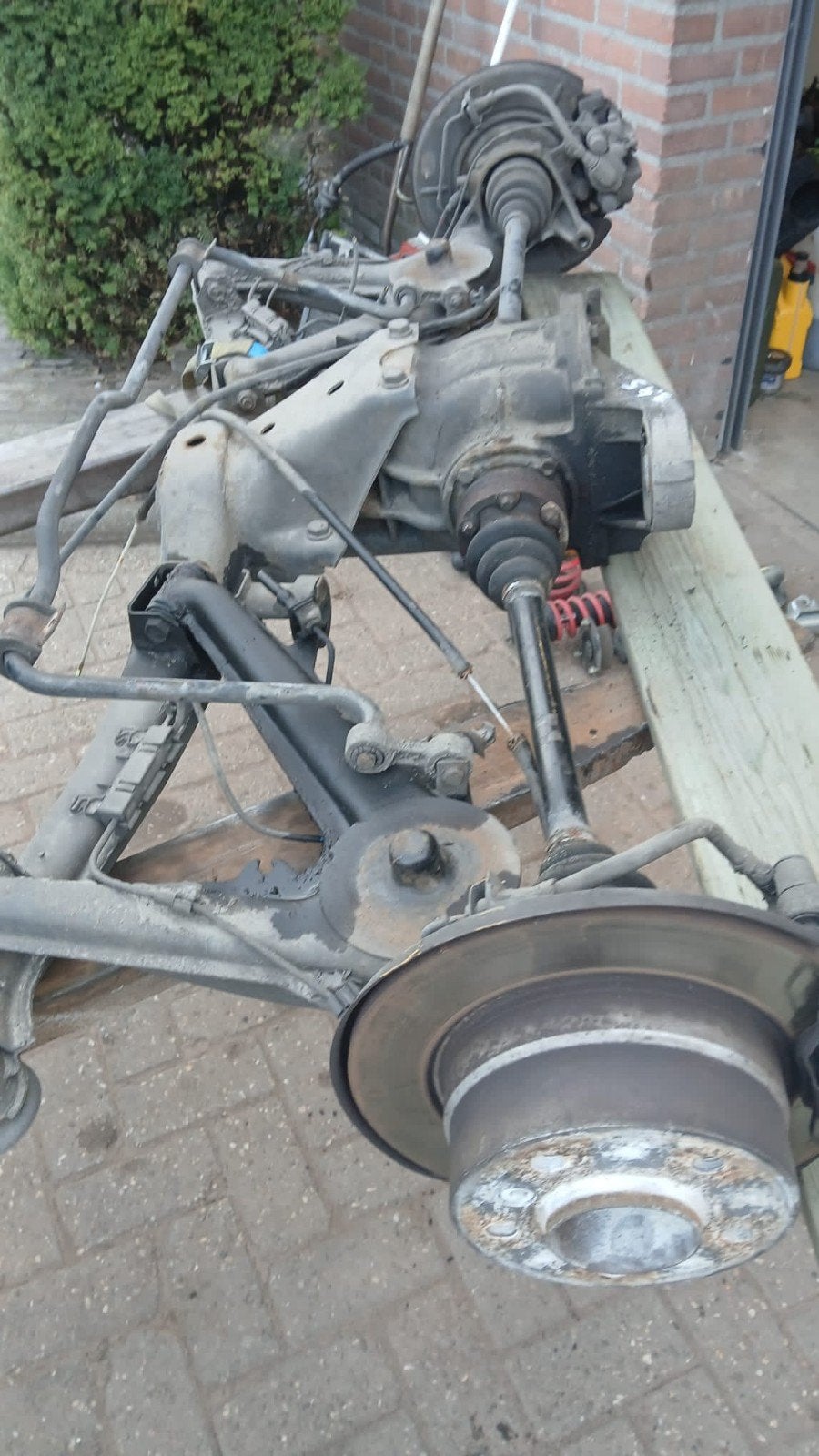BMW E30 E36 318ti Achteras met Schijfremmen 5x120, Ophalen, Gebruikt, Bmw, BMW