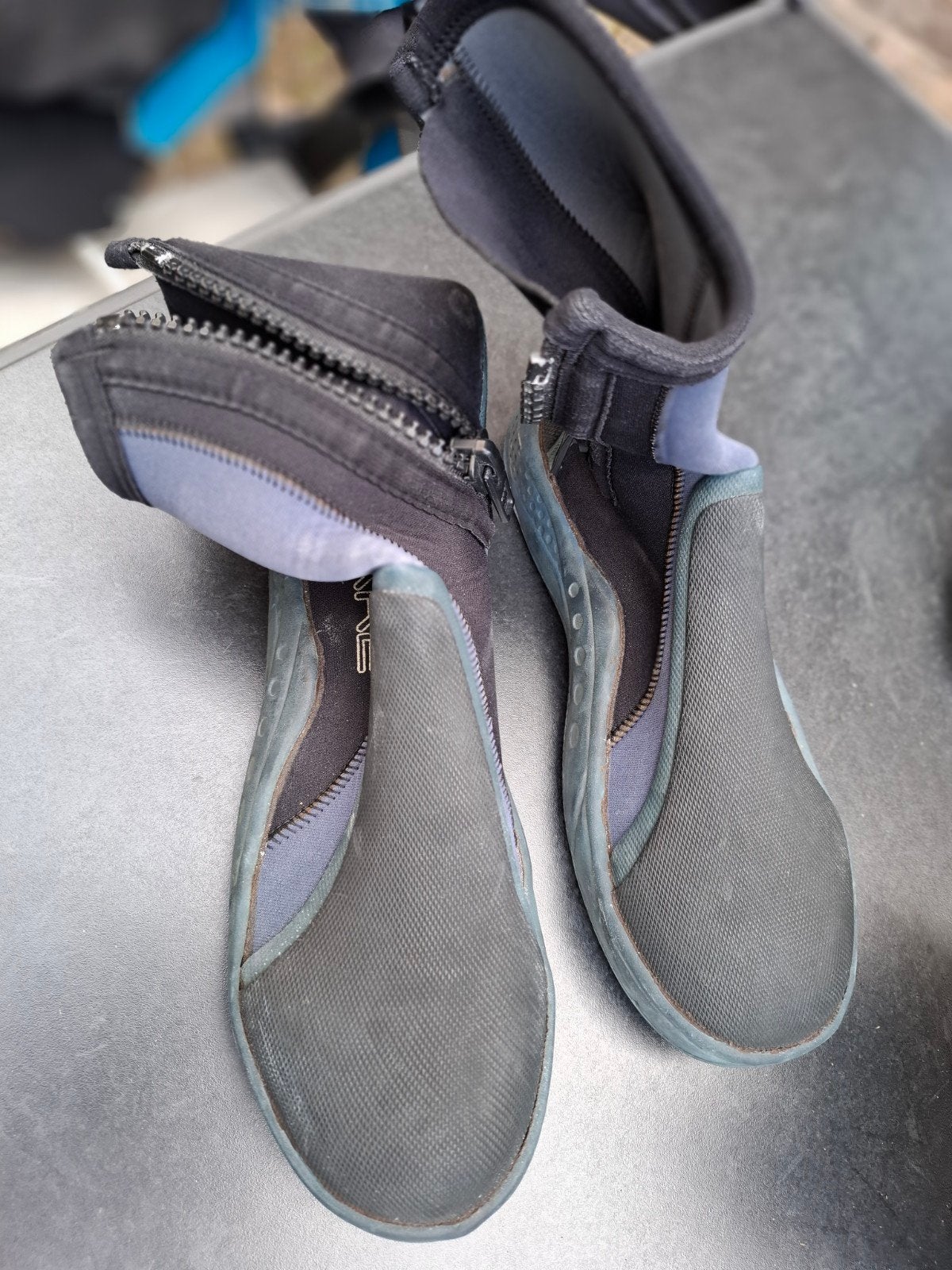 Bare duikschoenen / waterschoenen - EUR 43-44, Ophalen of Verzenden, Gebruikt, Overige typen
