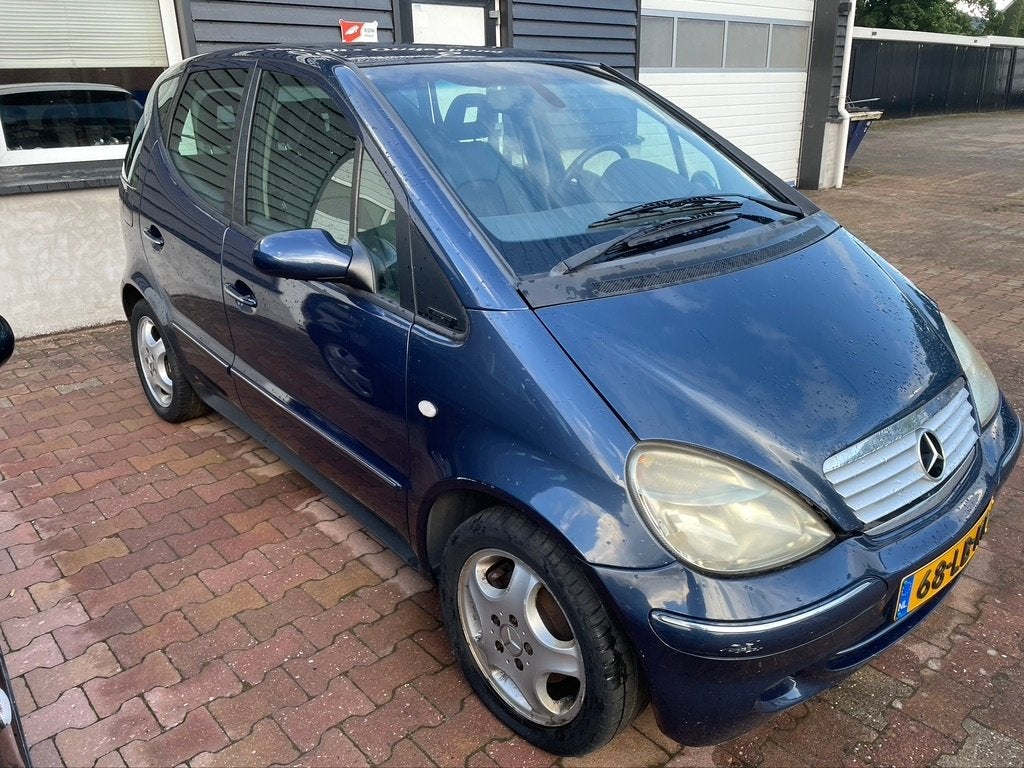Mercedes A klasse A160 automaat EXPORT of Onderdelen, Auto's, Automaat, 4 cilinders, Blauw, Trekhaak