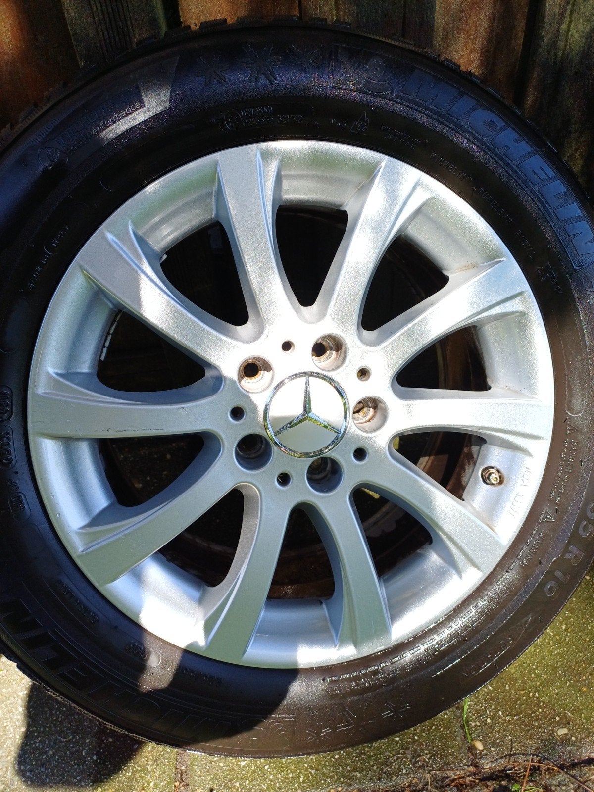 Winterbanden op velg - Michelin Alpin 5 - 225/55 R16, Auto-onderdelen, Banden en Velgen, Ophalen, Gebruikt, 16 inch, Banden en Velgen