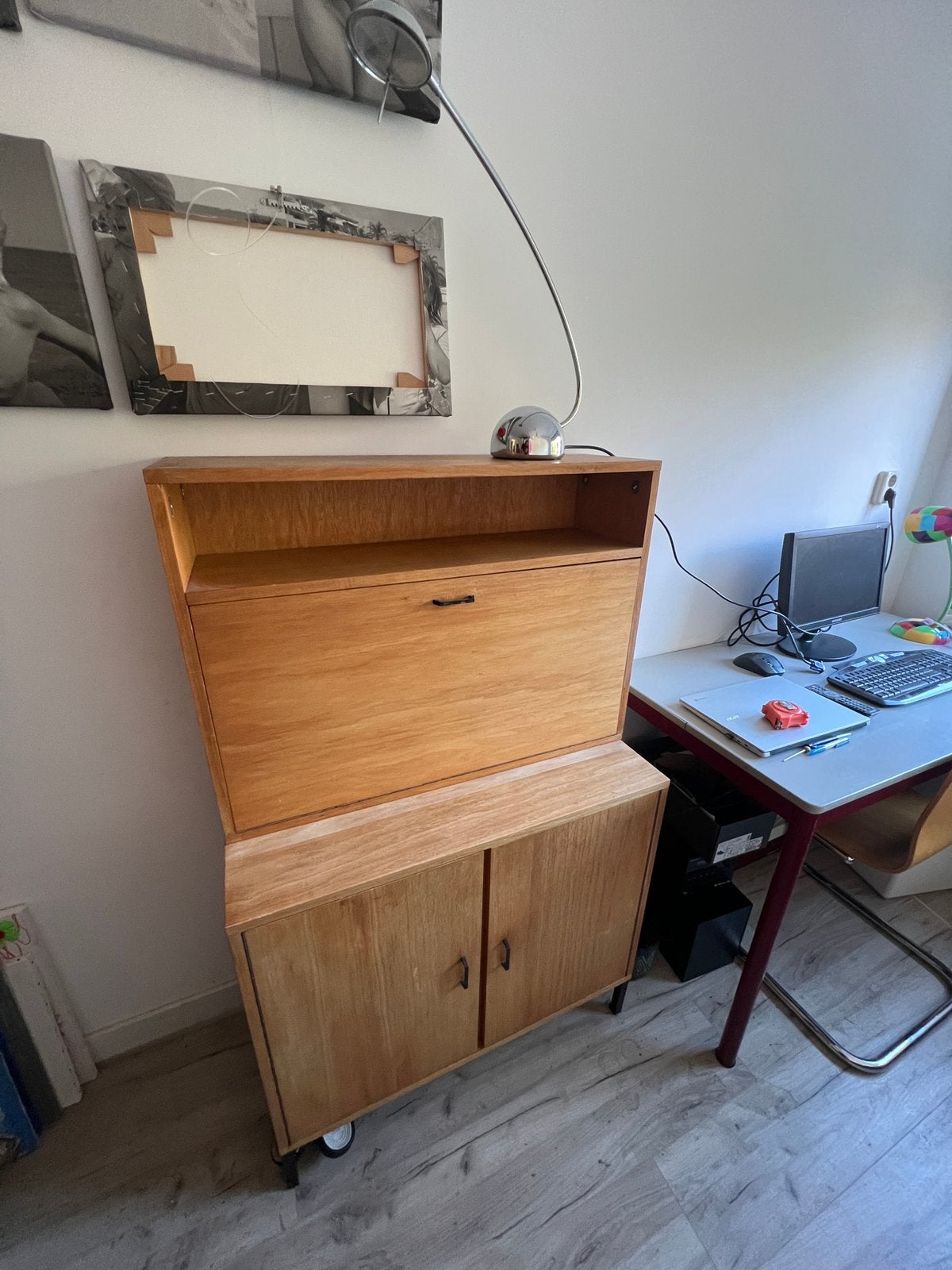 Fraai Vintage Bureau met Losse Opzet (130 cm) – Nette Staat, Ophalen, Vintage