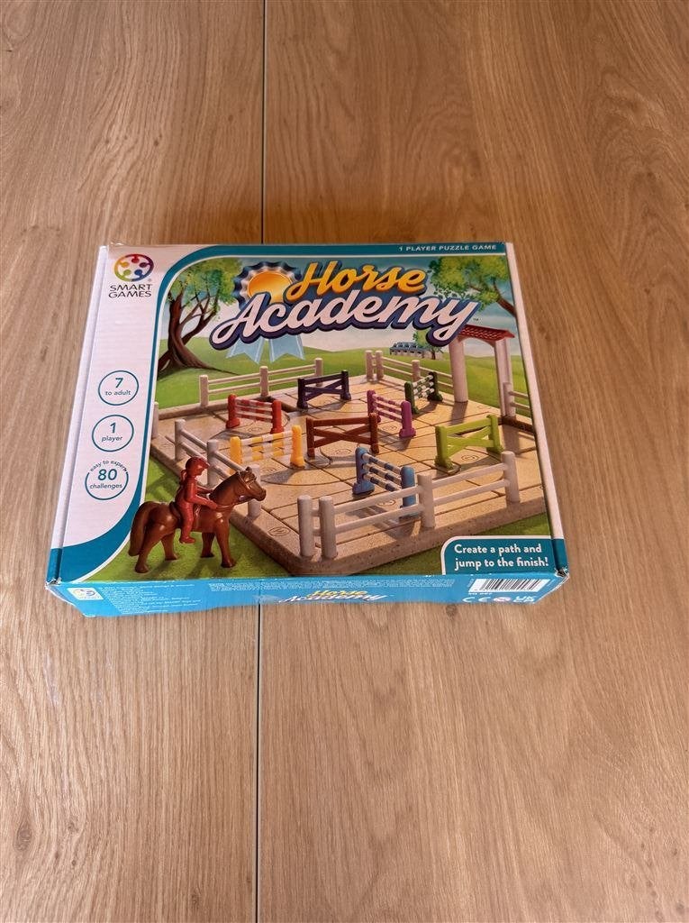 horse academy - smart games - S7247, Ophalen of Verzenden, Zo goed als nieuw