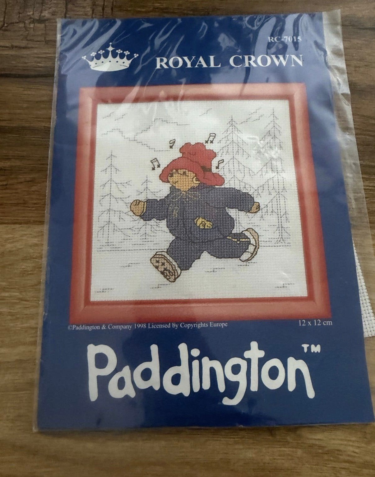 Royal Crown Paddington Borduurpakket - Nieuw, Ophalen of Verzenden, Nieuw, Handborduren, Borduurpakket