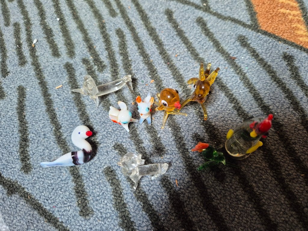Verzameling van diverse miniatuur beeldjes en objecten, Ophalen of Verzenden, Gebruikt, Overige typen