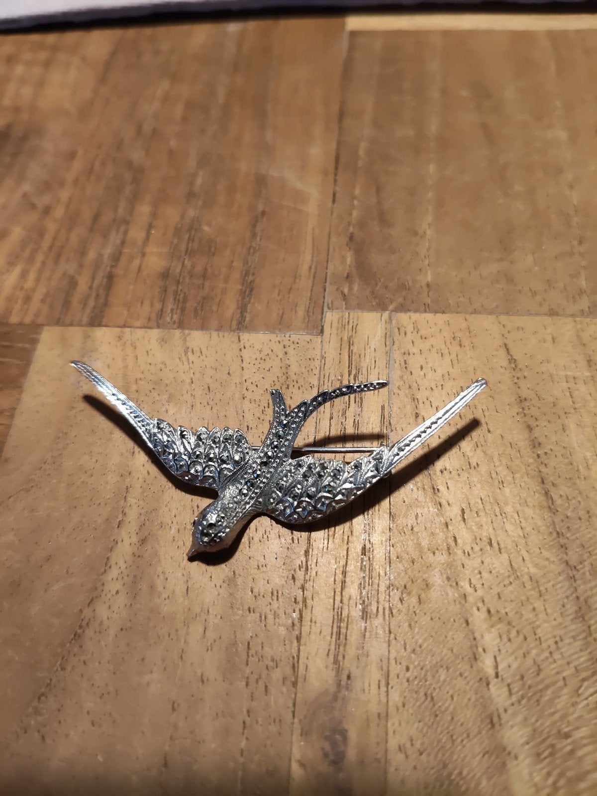 zilveren zwaluw broche, Ophalen of Verzenden, Zo goed als nieuw, Zilver, Zilver