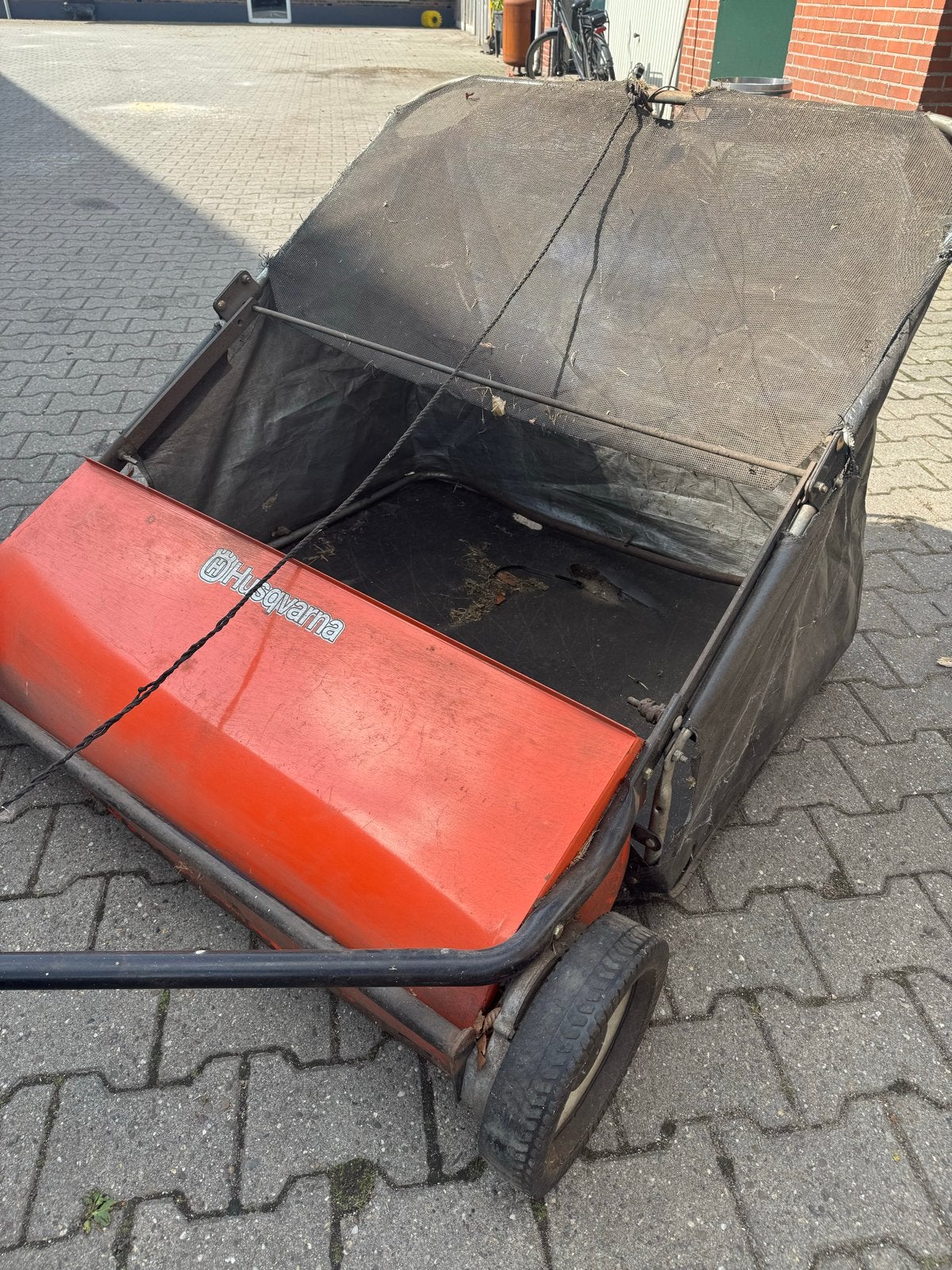 Husqvarna bladveger/gazonveger, Ophalen of Verzenden, Gebruikt