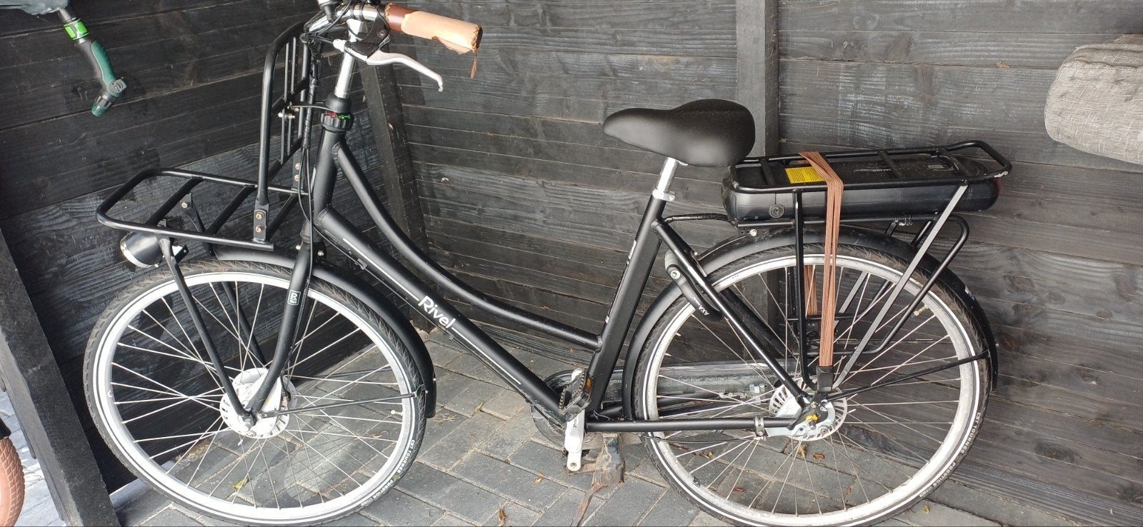 Weduwe fiets (electriche), Ophalen, Gebruikt, 20 inch of meer, Versnellingen