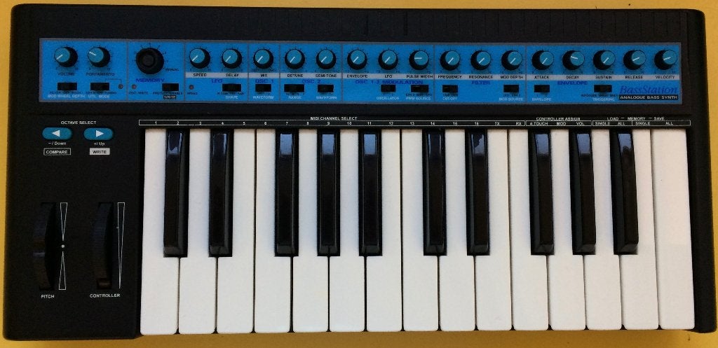 Novation Bass Station, Ophalen of Verzenden, Gebruikt, Overige aantallen, Novation