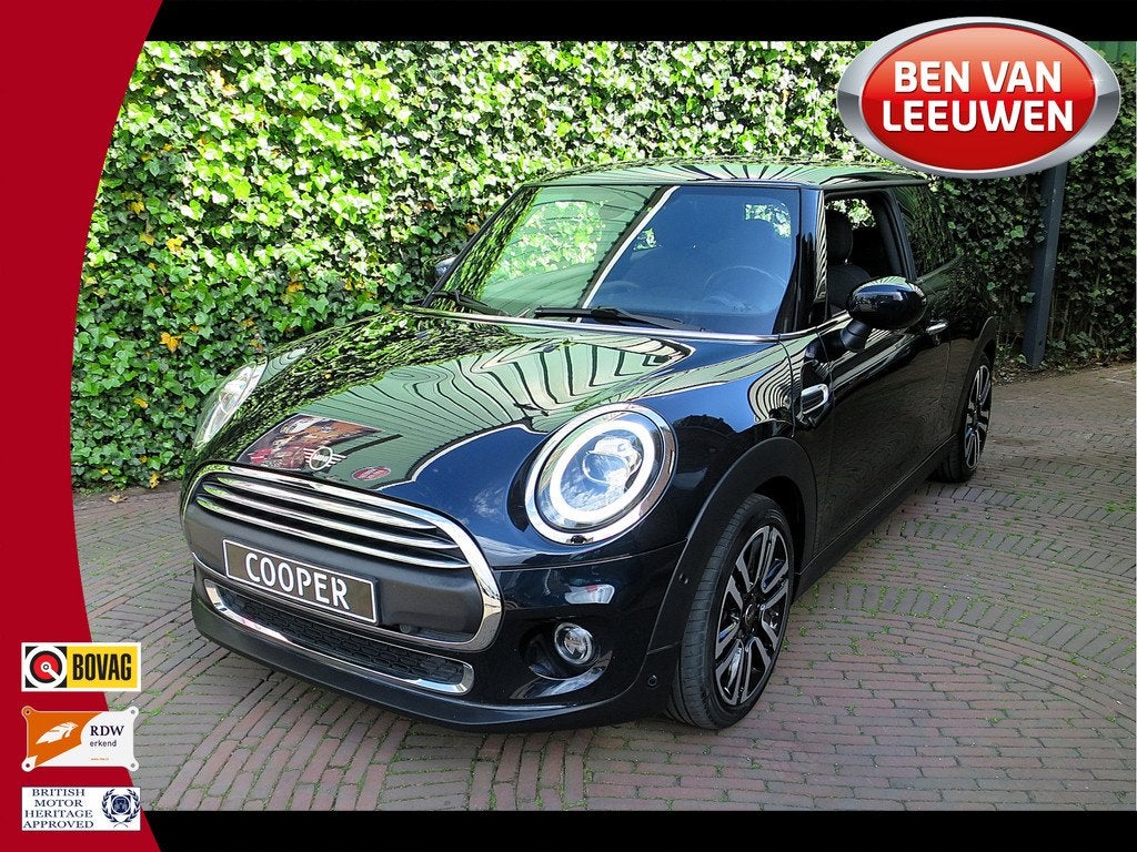 MINI Cooper 1.5 One Pepper F56 LCI met LED, Park ass., DAB,, Auto's, Mini, 12 maanden, Stof, Gebruikt, Bedrijf