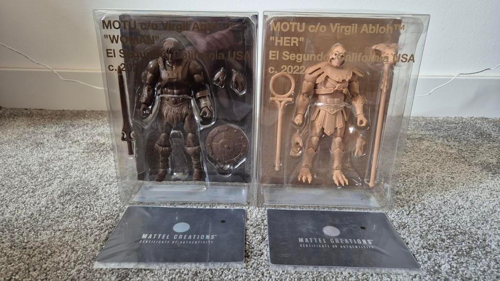 MOTU Virgil Abloh x MOTU "Woman" en MOTU "Her", Verzenden, Nieuw