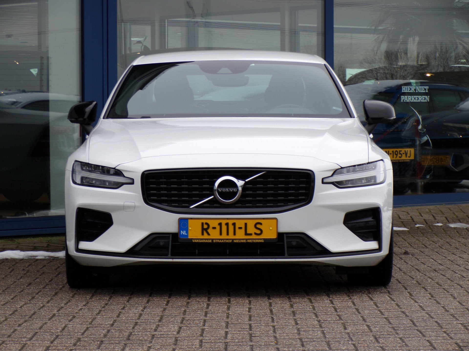 Volvo S60 2.0 B3 R-Design, Carplay + Android Auto / Camera +, Auto's, 4 cilinders, Wit, Origineel Nederlands, Bedrijf
