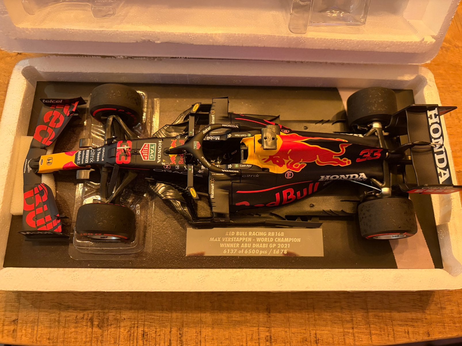 Red Bull Racing RB16B 2021 Abu Dhabi GP - winner edition 78, Ophalen of Verzenden, Nieuw, MiniChamps