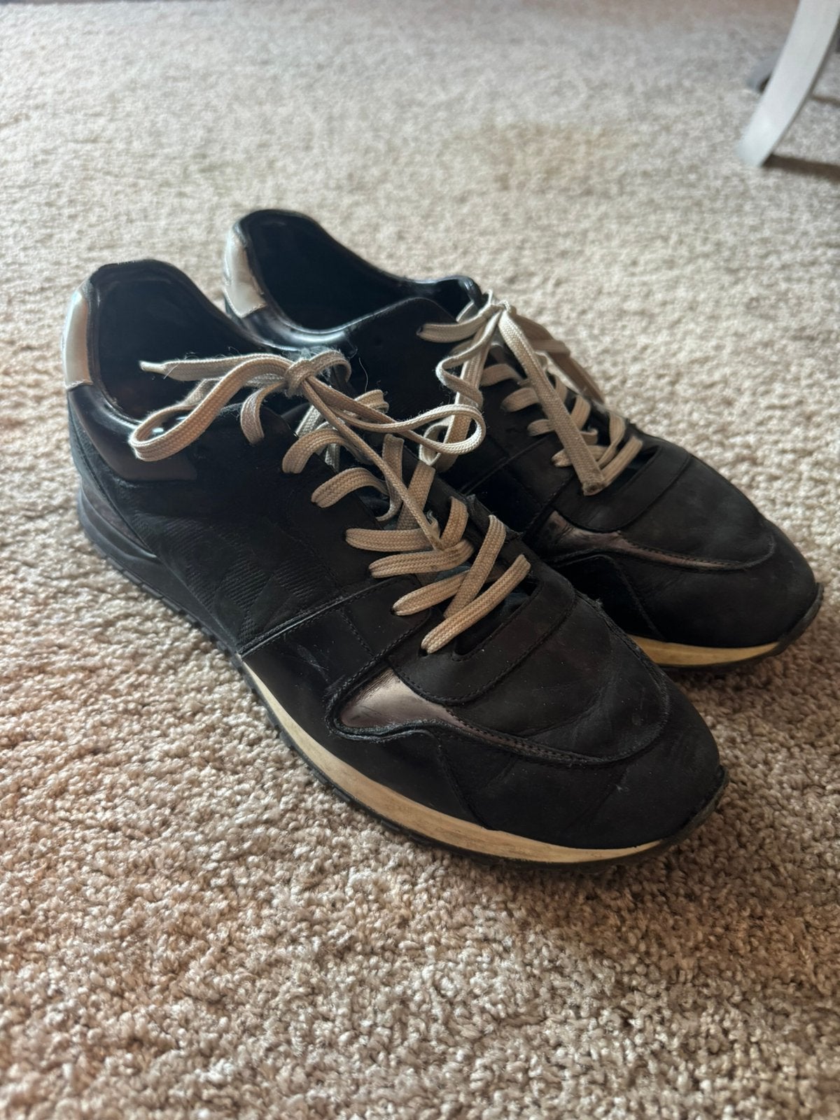 Louis Vuitton heren sneakers zwart – maat 7.5 – LV origineel, Ophalen of Verzenden, Gedragen, Zwart, Sneakers of Gympen