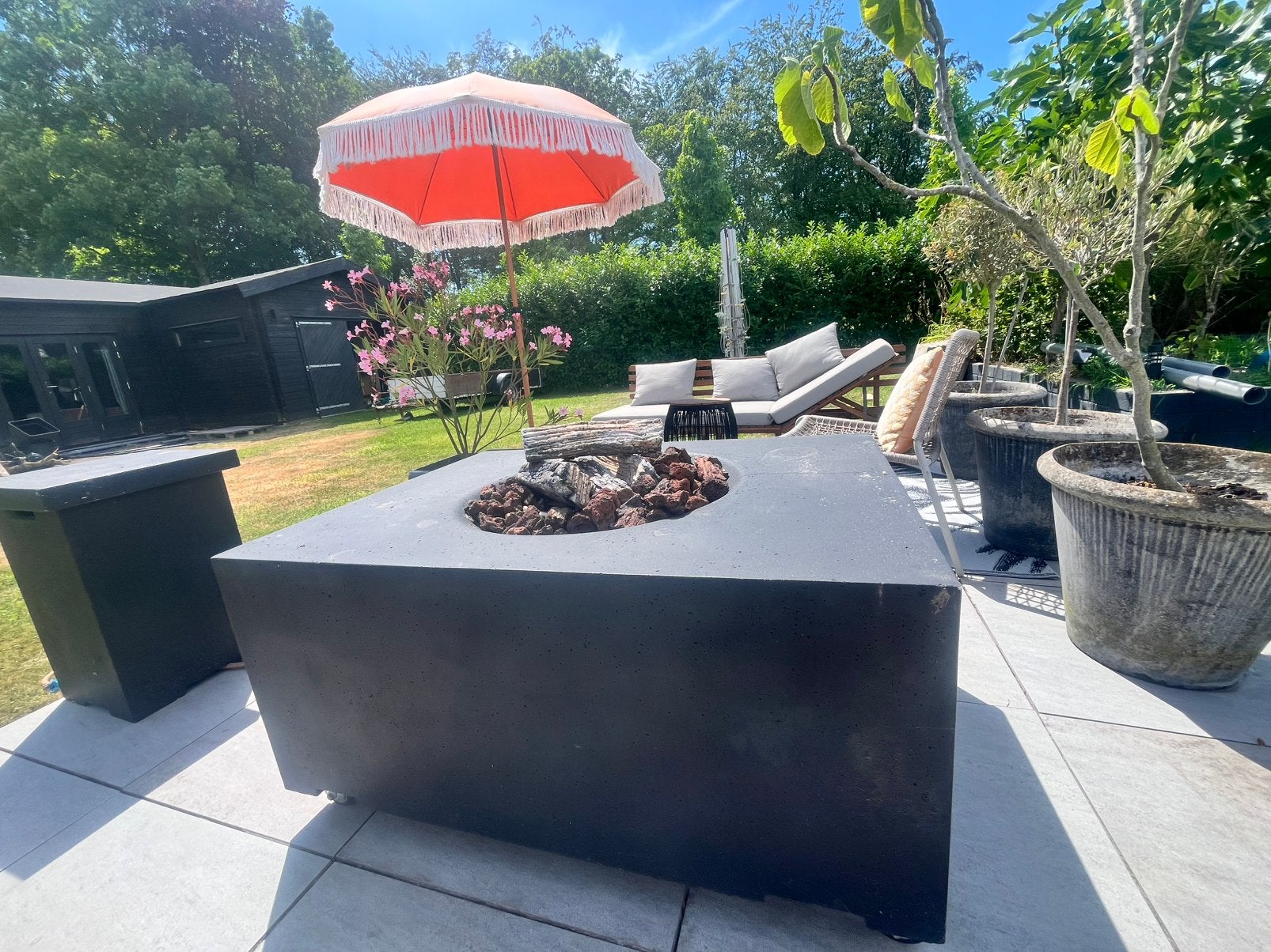 Happy Cocooning Vuurtafel op gas (rechthoek) + Gasfles-box, Tuin en Terras, Ophalen, Gebruikt
