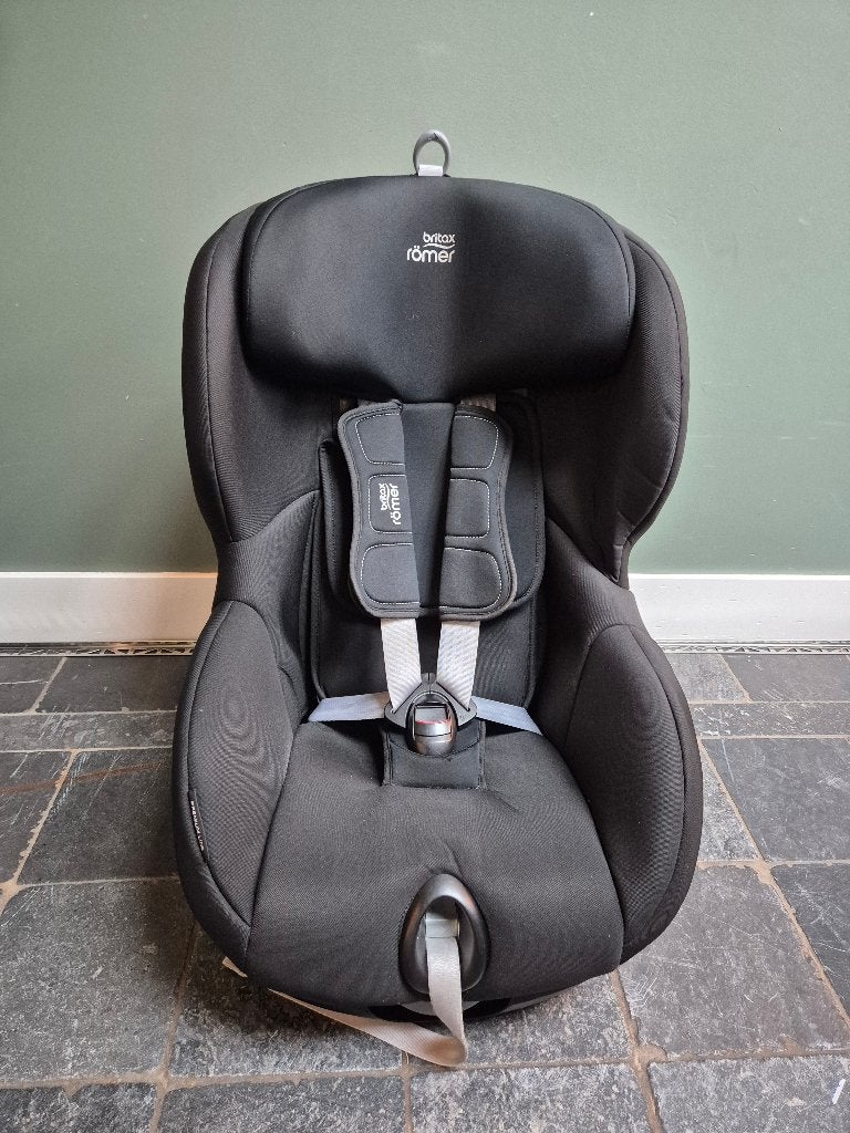 Autostoel 15mnd - 4jr | Britax Römer Trifix2 i-Size Cosmos, Romer, Verstelbare rugleuning, Zo goed als nieuw, Isofix
