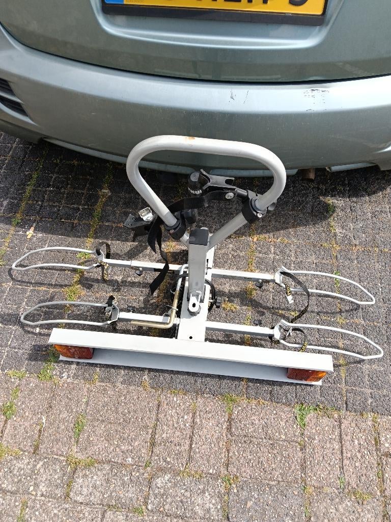 Fietsdragers, Ophalen, Gebruikt, 2 fietsen, Trekhaakdrager