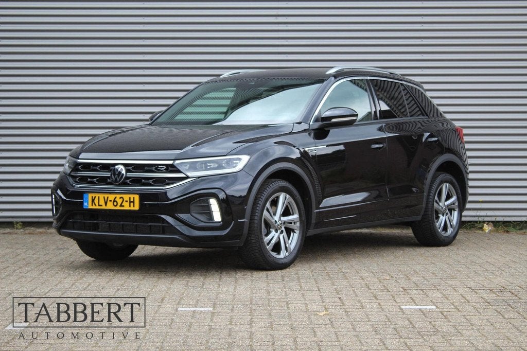 Volkswagen T-Roc 1.0 TSI R-Line ACC Camera IQ Light BTW, Auto's, Volkswagen, Voorwielaandrijving, Gebruikt, Alcantara, Zwart