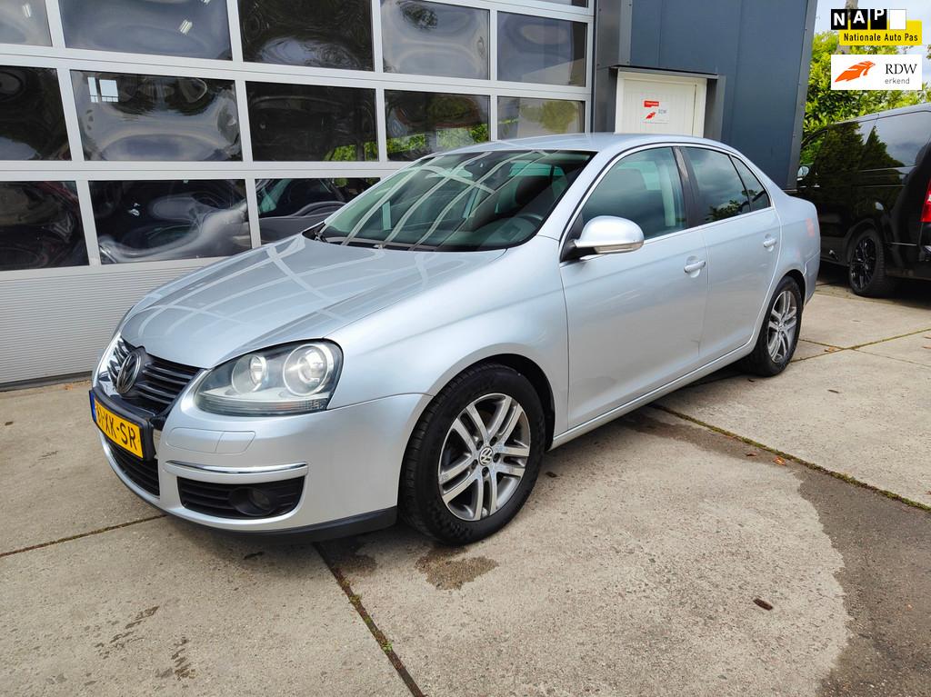 Volkswagen Jetta 1.4 TSI Sportline, Voorwielaandrijving, 1334 kg, Gebruikt, 4 cilinders
