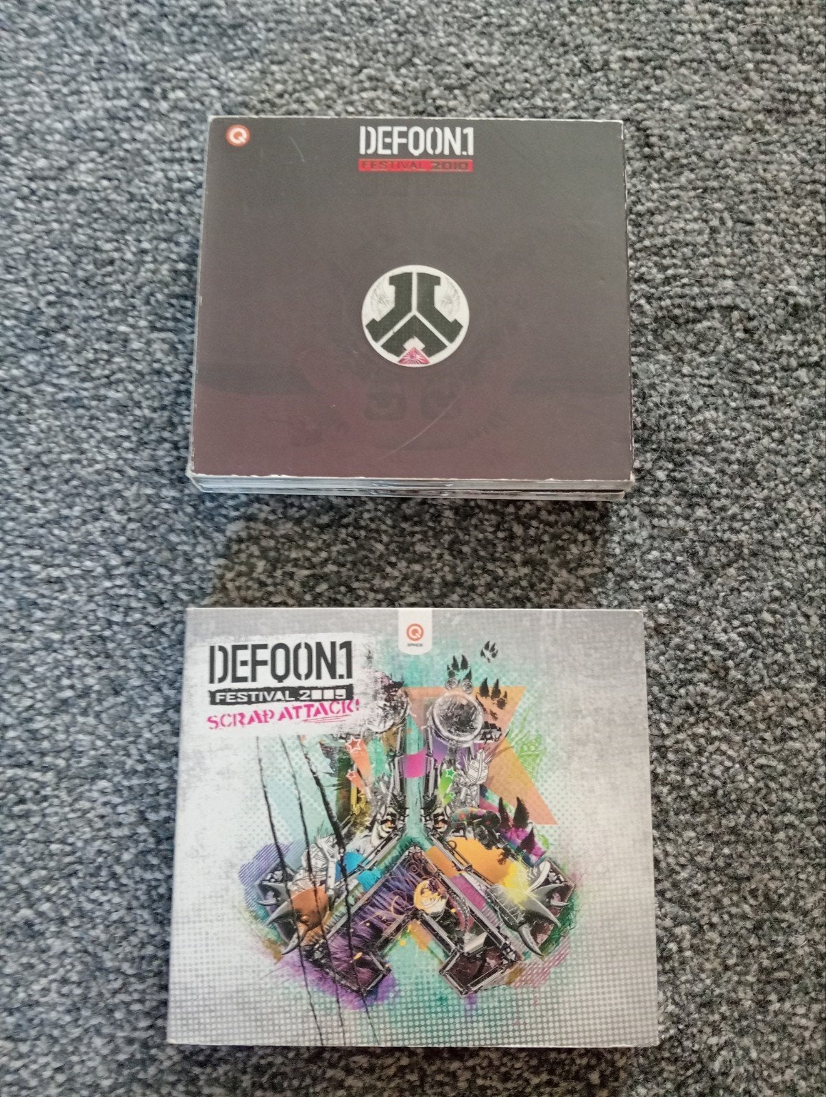 Defqon.1 Festival 2010 & 2009 CD Boxsets - Hardstyle, Verzenden, Zo goed als nieuw, Inclusief doosje, Boxset