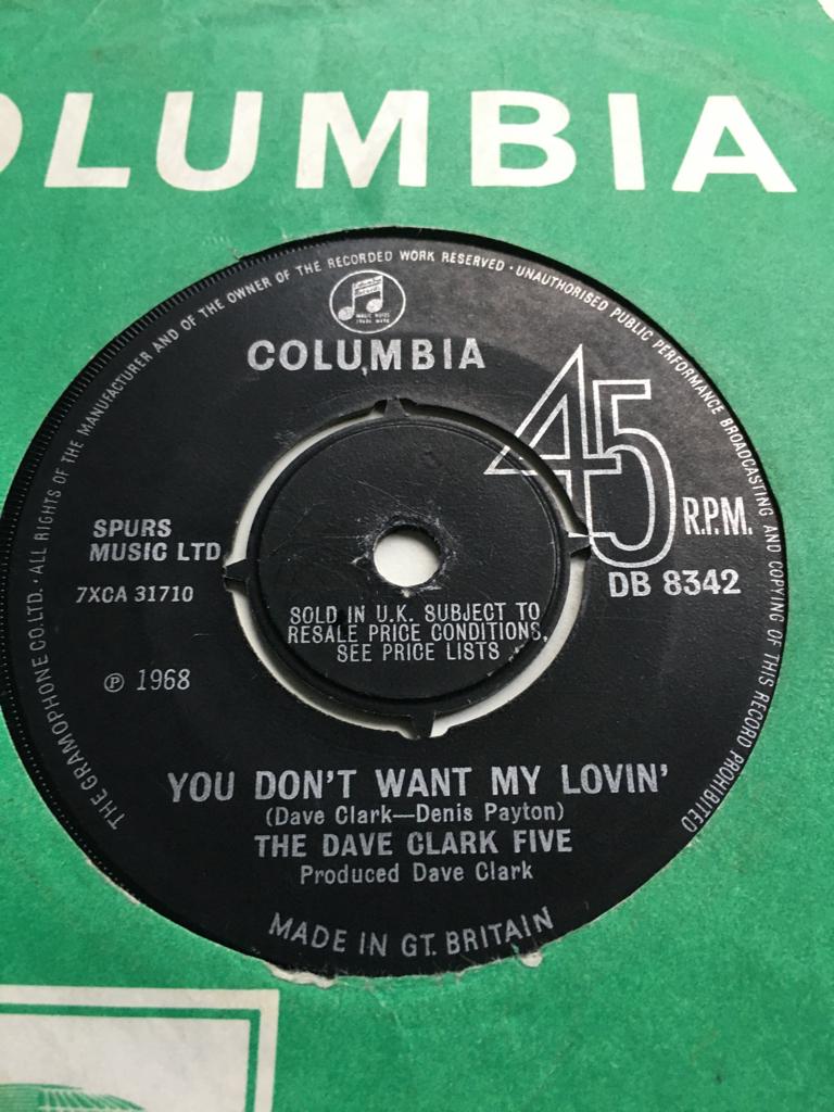 S79C Dave Clark five 4 singles €10 ook los te koop, Fotohoes, Ophalen of Verzenden, Gebruikt, Pop
