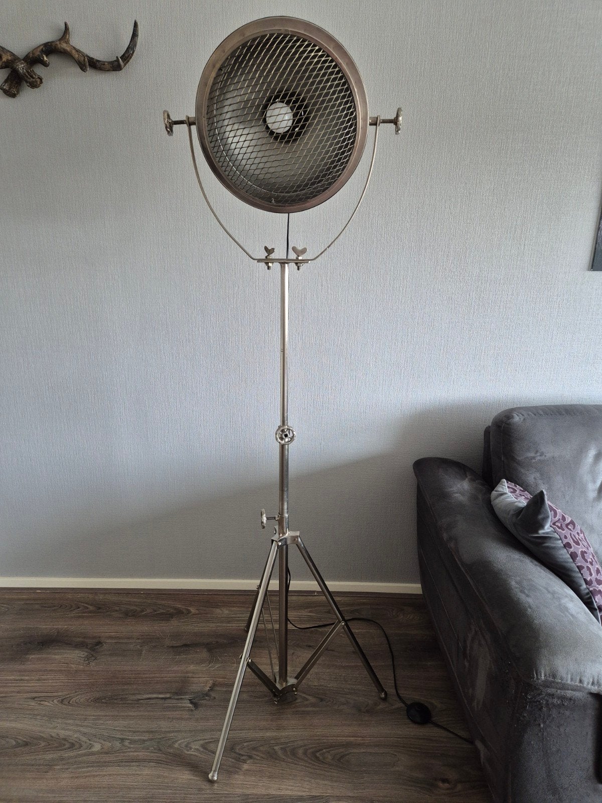 Industriële Vloerlamp Studio Spot - Zilverkleurig, Huis en Inrichting, Ophalen, Gebruikt, Industrieel, Modern, E27 (groot)