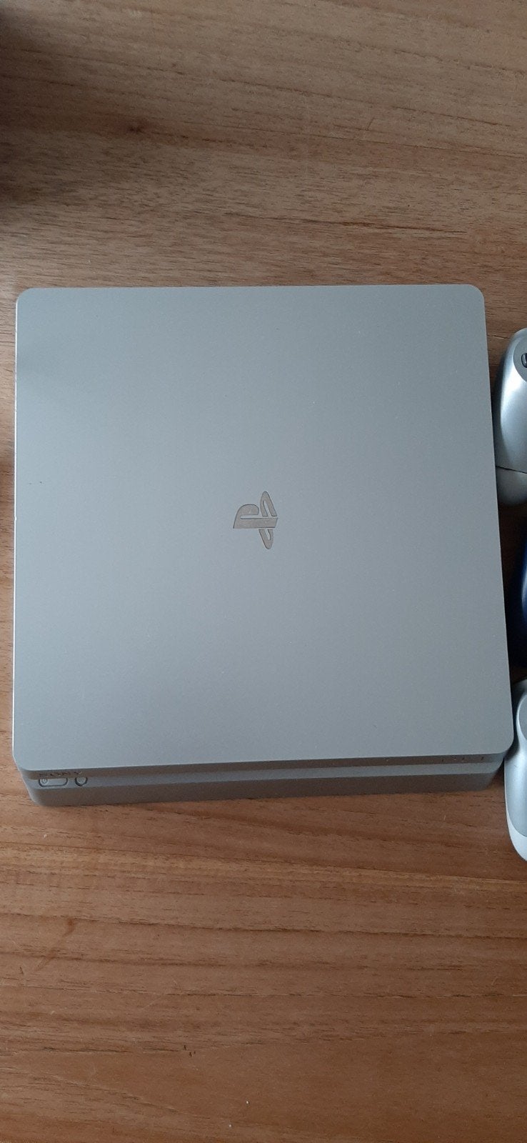 Playstation 4 slim, Ophalen of Verzenden, Zo goed als nieuw, Met 2 controllers, Slim