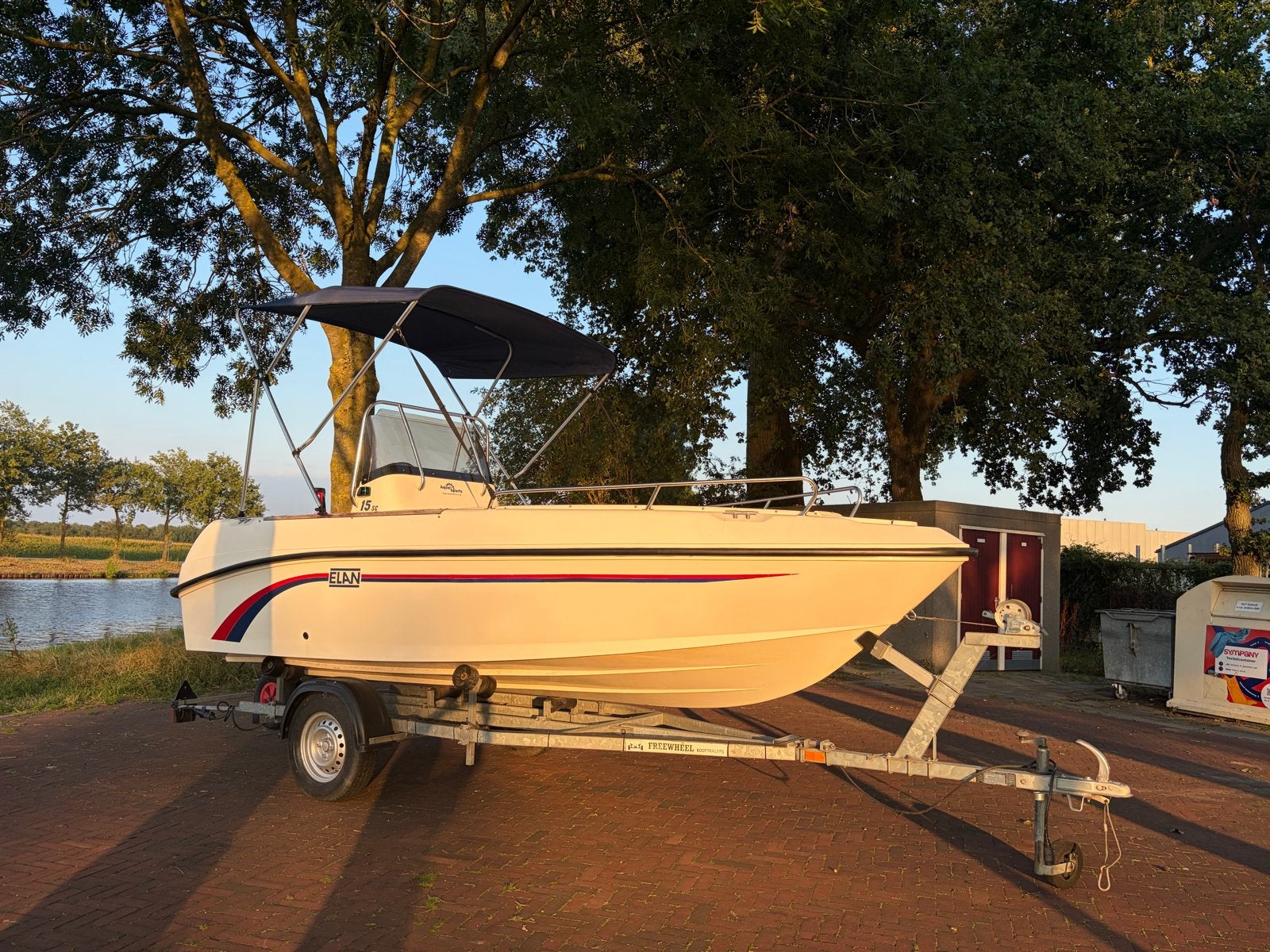 Elan 15 visboot met Suzuki 15pk buitenboordmotor, Overige merken, Gebruikt, 15 pk, Viertaktmotor