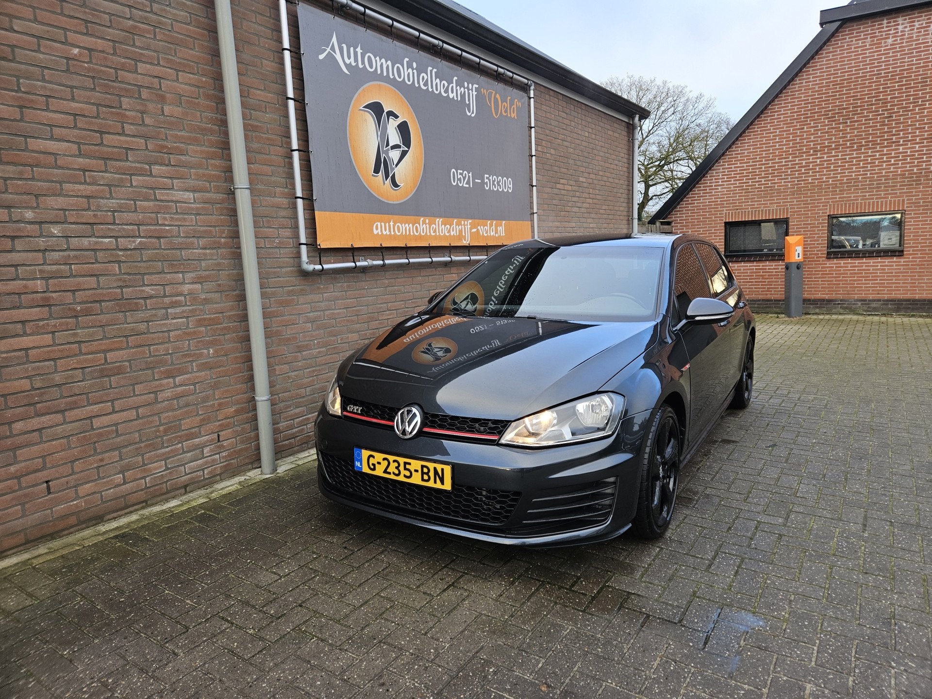 Volkswagen Golf 2.0 TSI GTI (bj 2016), Auto's, Volkswagen, Euro 5, Stof, Gebruikt, Zwart