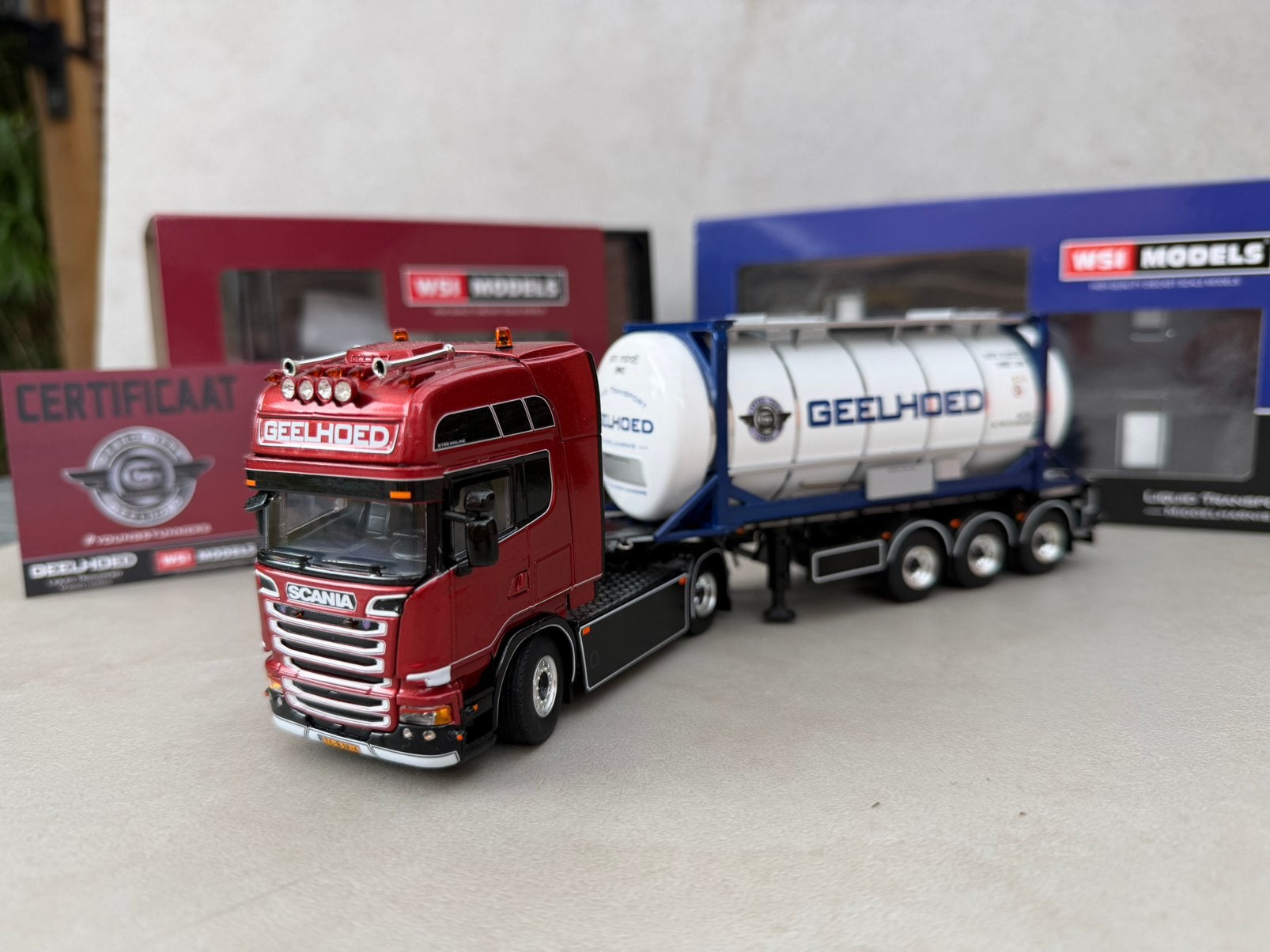 1/50 Wsi daf xf super space cab 4x2 truck & trailer va-4, Ophalen of Verzenden, Zo goed als nieuw, Bus of Vrachtwagen, Wsi