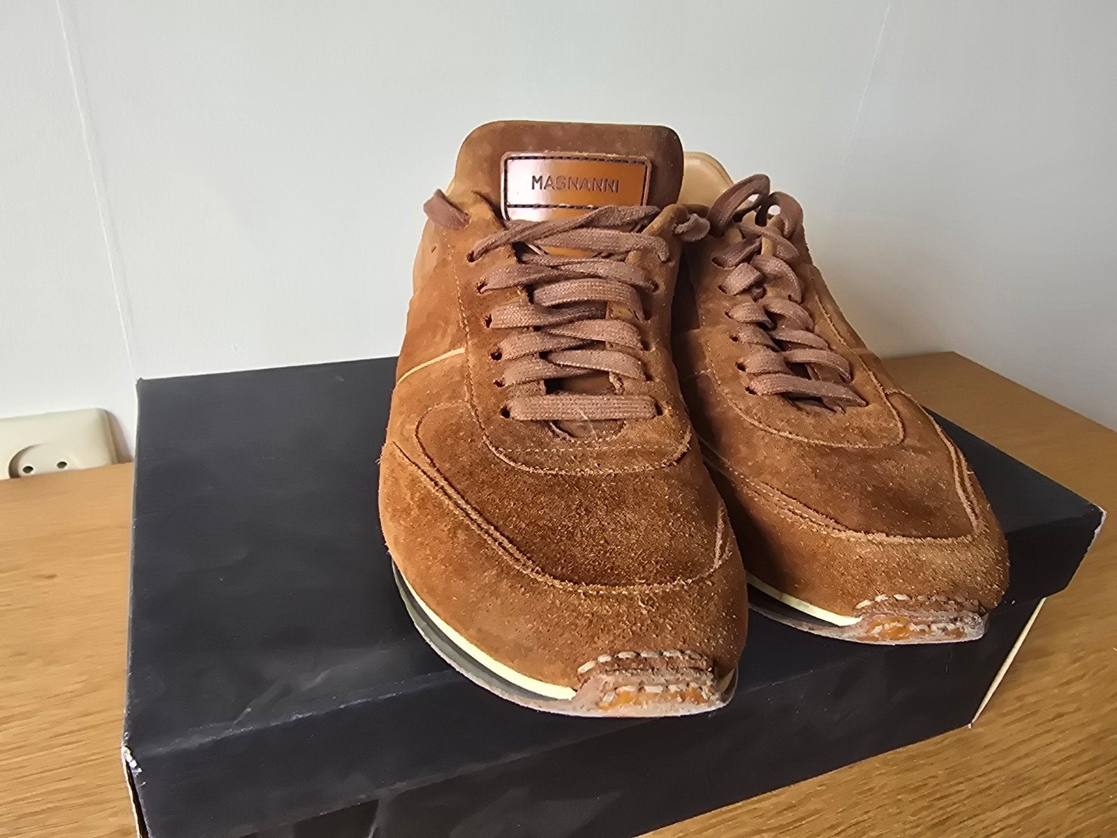 Magnanni suède gympen - Maat 39.5, Kleding | Heren, Schoenen, Bruin, Ophalen of Verzenden, Sneakers of Gympen, Magnanni