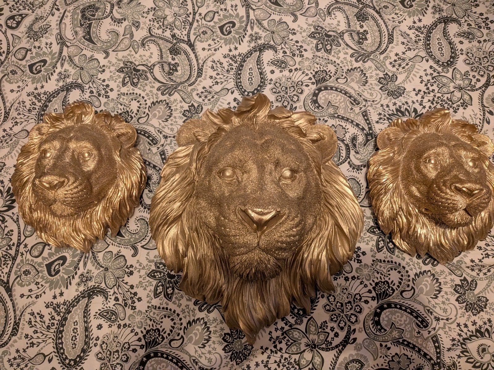 wanddecoratie 3x leeuwenkoppen goud, Huis en Inrichting, Ophalen, Zo goed als nieuw, Goud