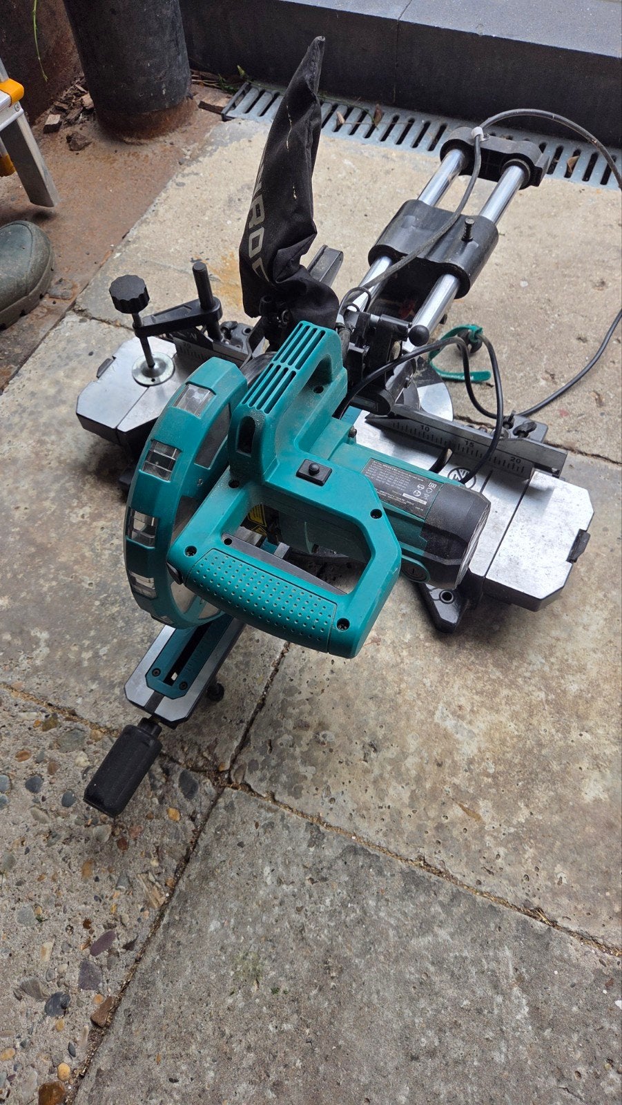vonroc Zaagmachine 2000W, Cirkelzaag, 70 mm of meer, 1200 watt of meer, Ophalen