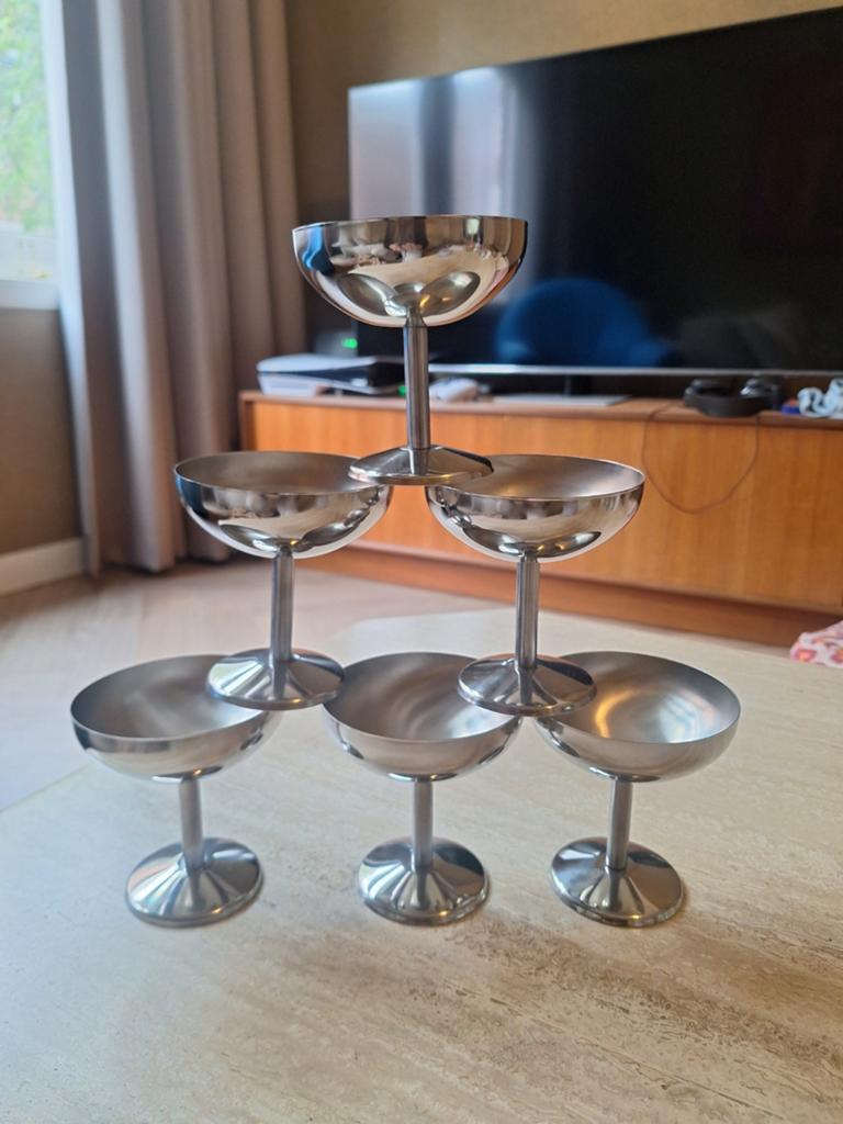 Vintage Franse Set van 6 ijscoupes / amuse coupes dessert, Huis en Inrichting, Keuken | Servies, Zo goed als nieuw, Overige typen