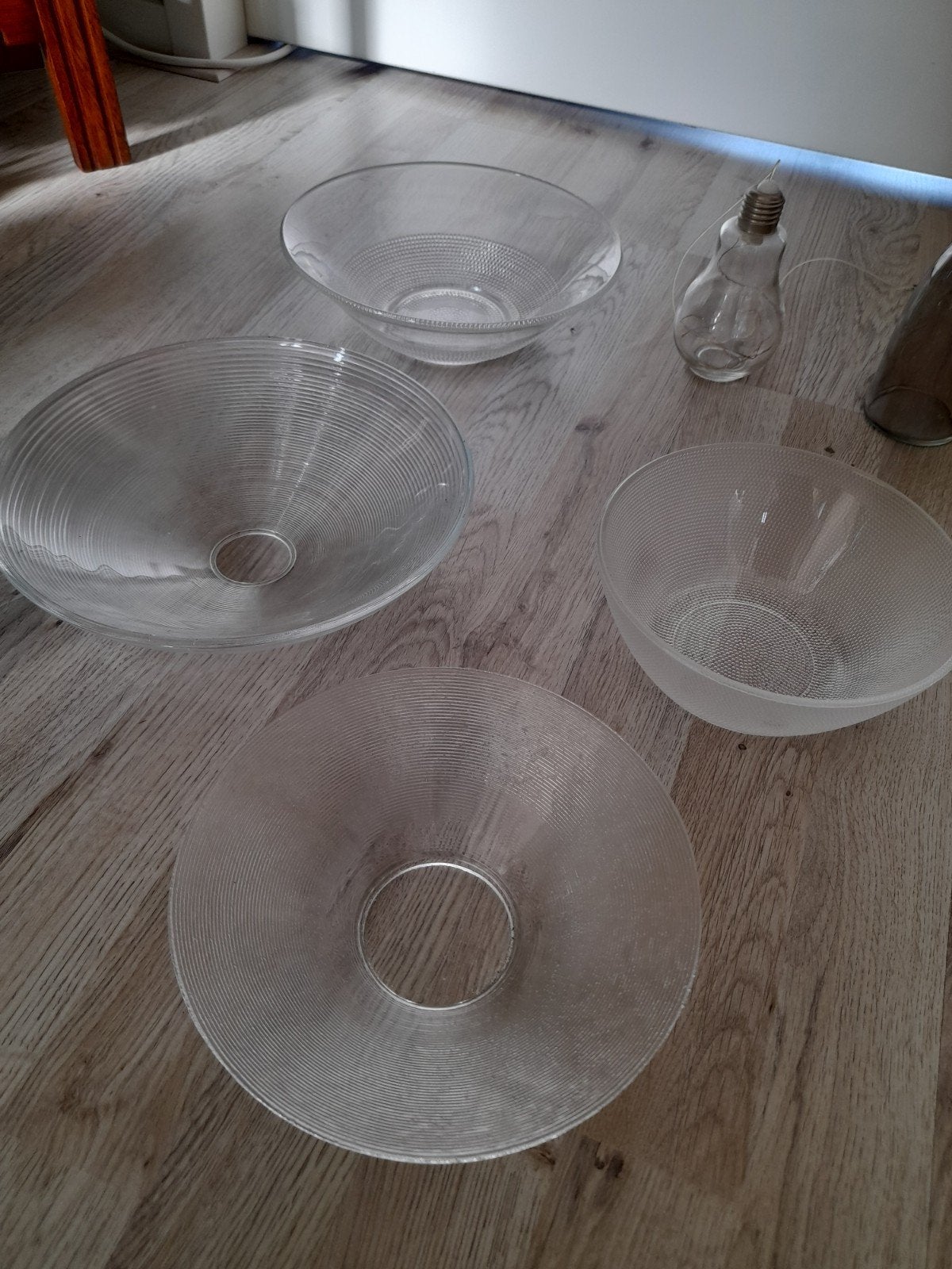 Diverse glazen vazen en schalen - decoratie set, Antiek en Kunst, Ophalen