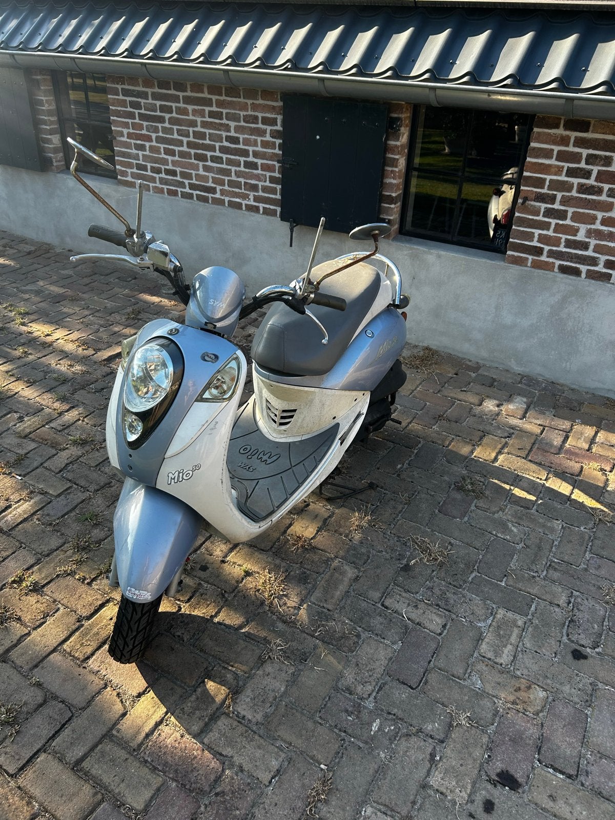Sym Mio Scooter - Lichtblauw/Wit, Ophalen of Verzenden, Gebruikt, Benzine, SYM