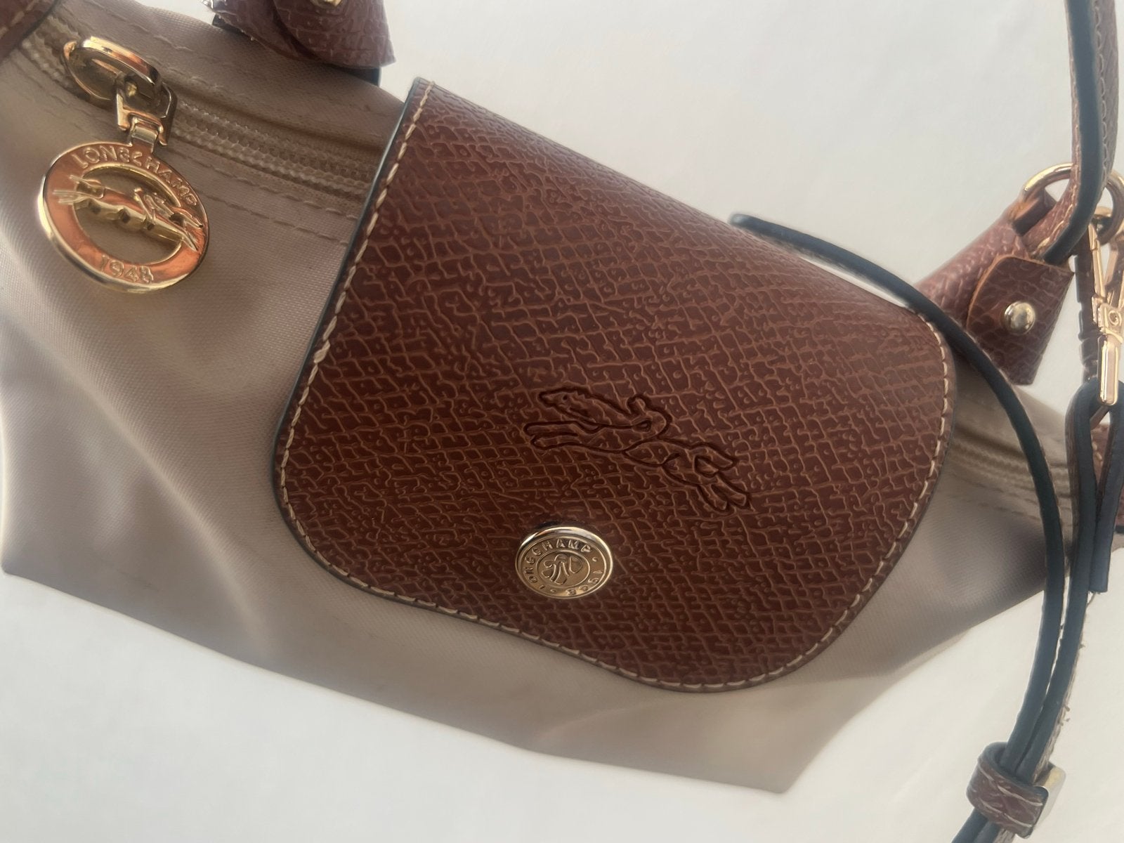 Longchamp Le Pliage Schoudertasje - Beige/Bruin, Ophalen of Verzenden, Zo goed als nieuw, Beige, Schoudertasje