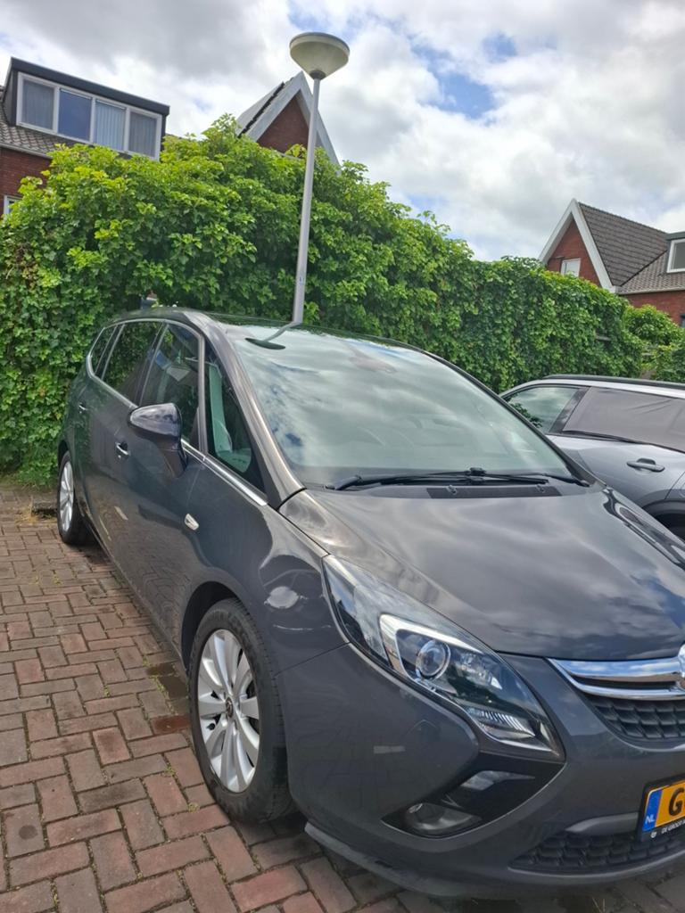 Opel Zafira 1.4T 103KW 2015 Grijs, Euro 5, Zwart, 4 cilinders, 7 stoelen