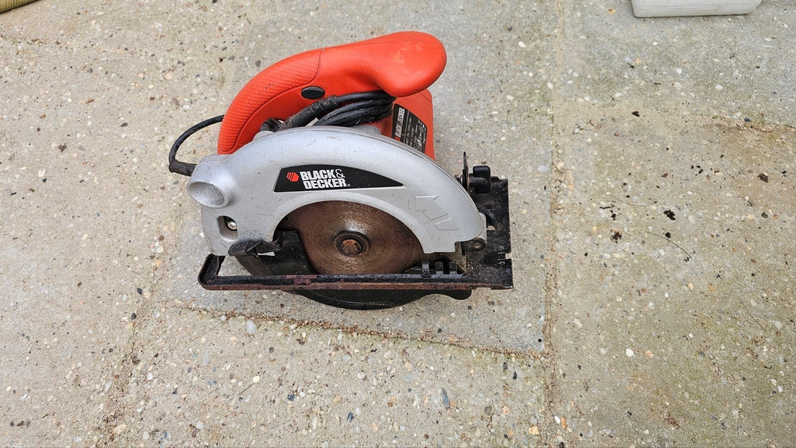 Black en Decker Cirkelzaag, Gebruikt, Cirkelzaag, Ophalen of Verzenden, 30 tot 70 mm
