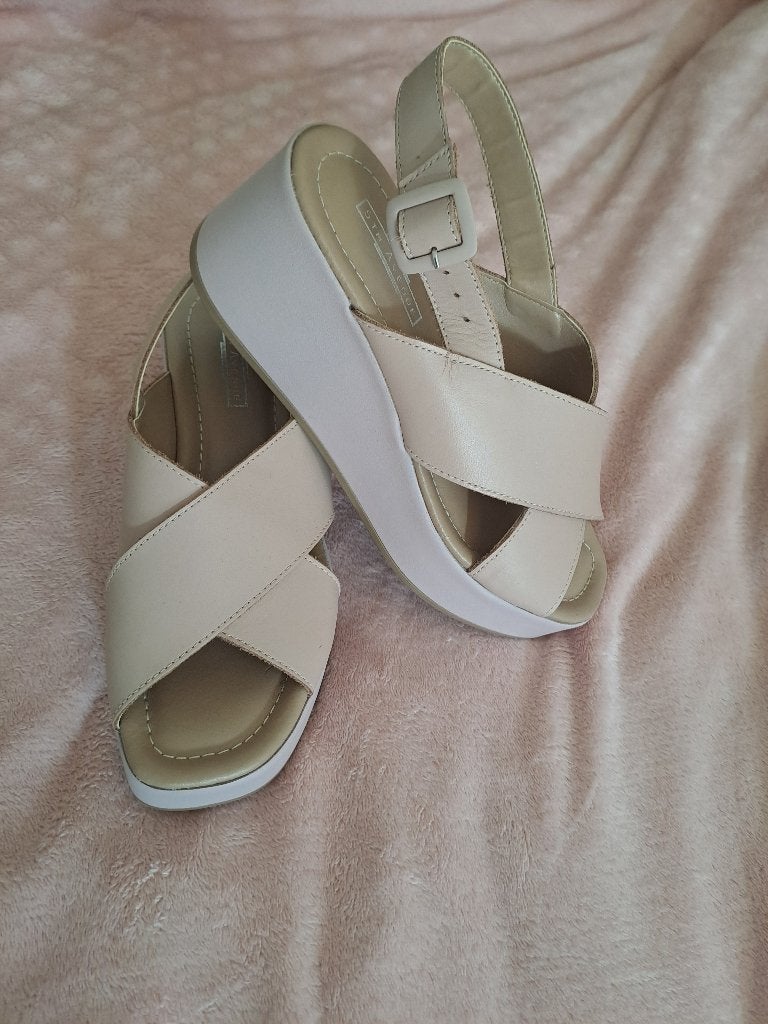 sandalen, leer, maat 37., Ophalen of Verzenden, Zo goed als nieuw, Roze, Sandalen of Muiltjes