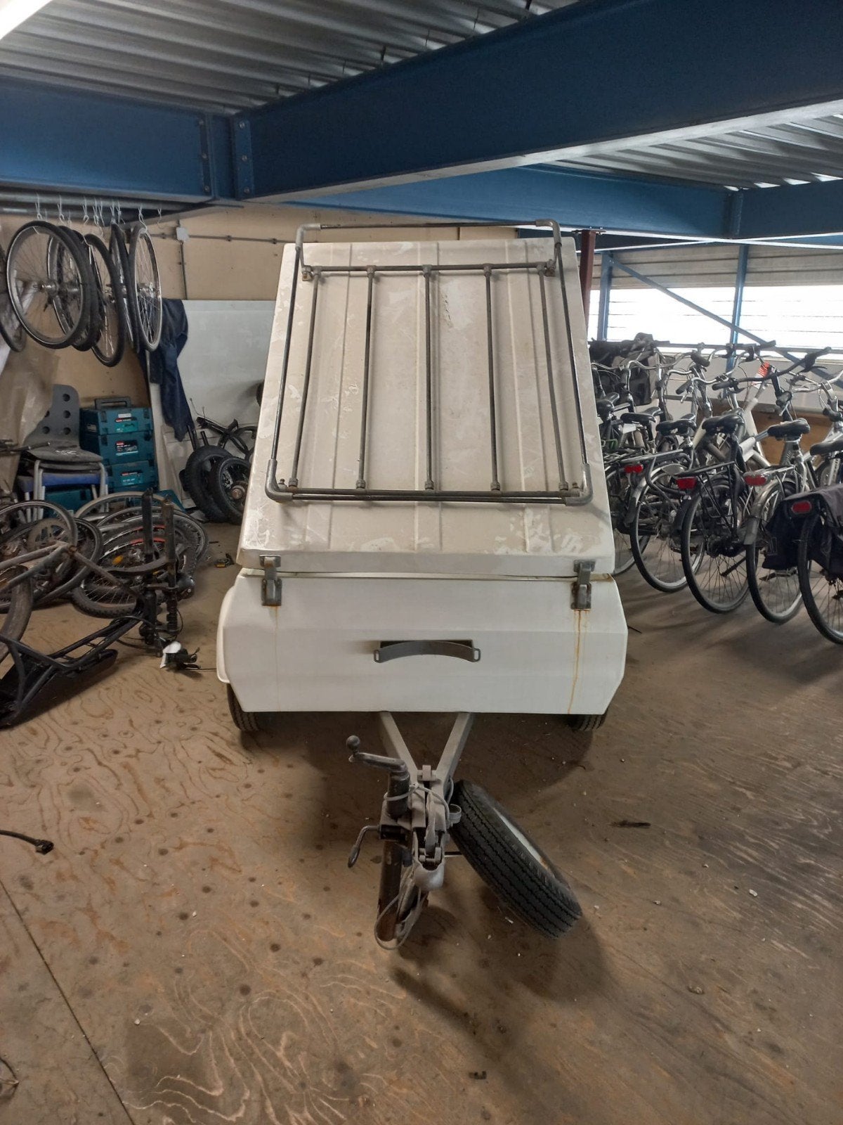 Mooie vintage aanhangwagen - Ideaal voor uw spullen!, Ophalen