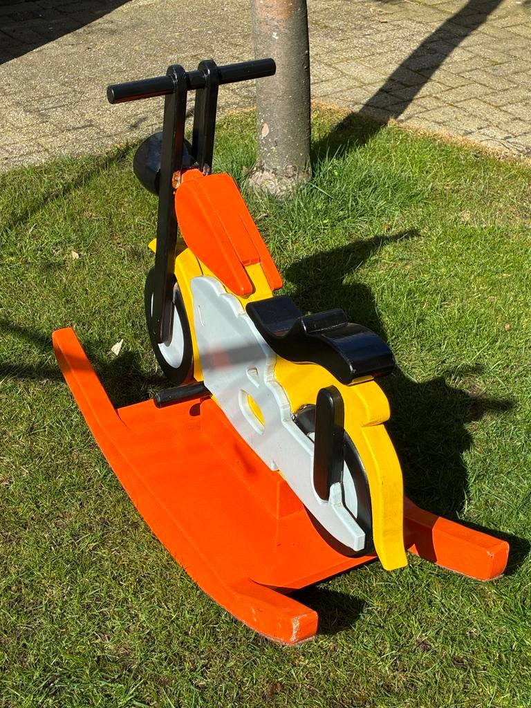 Houten Hobbelmotor - Stoer Speelgoed voor Peuters, Ophalen, Gebruikt