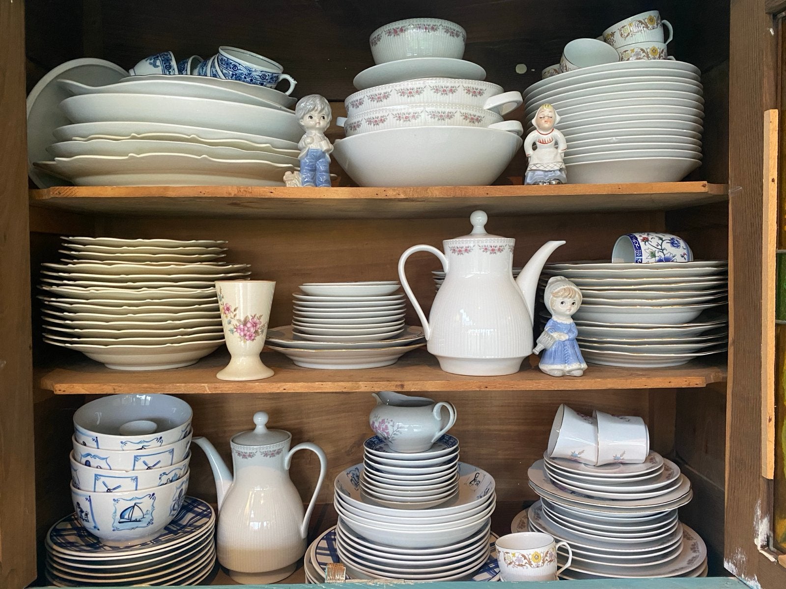 Grote partij gemengd servies, ideaal voor high tea, Ophalen