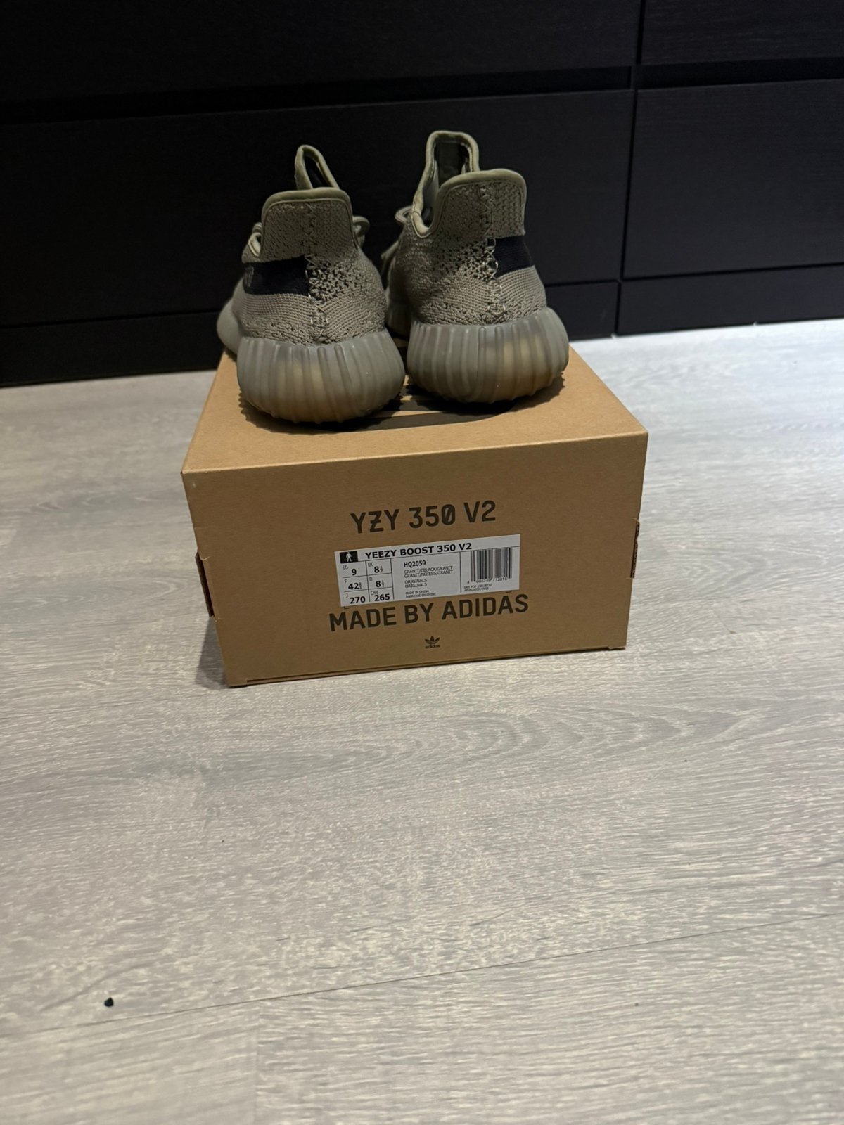 Adidas yeezy boost 350v2 granit, Kleding | Heren, Schoenen, Overige kleuren, Nieuw, Ophalen of Verzenden, Sneakers of Gympen