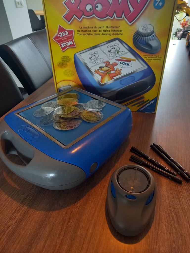 Ravensburger Xoomy Tekenmachine - Leer Tekenen met Licht, Ophalen, Gebruikt, Knutselen, Met licht