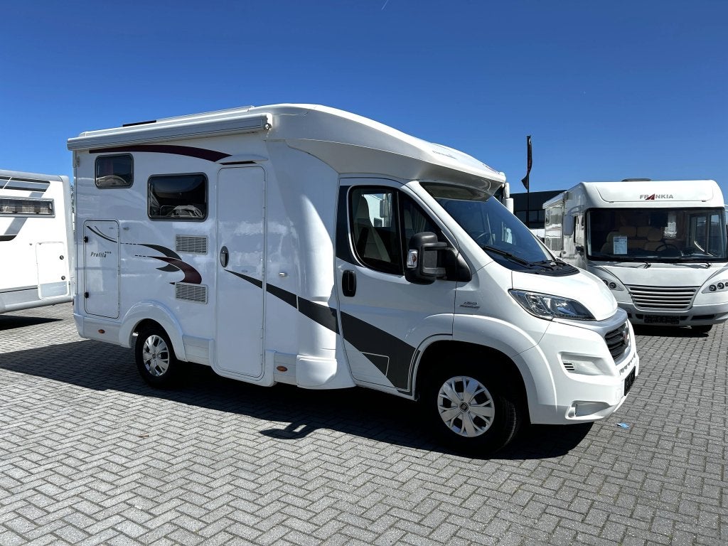 Eura Mobil Profila T 590 FB Dwarsbed/Euro-5/2015/5.99m/131pk, Caravans en Kamperen, Campers, Fiat, Tot en met 2, Bedrijf, 5 tot 6 meter